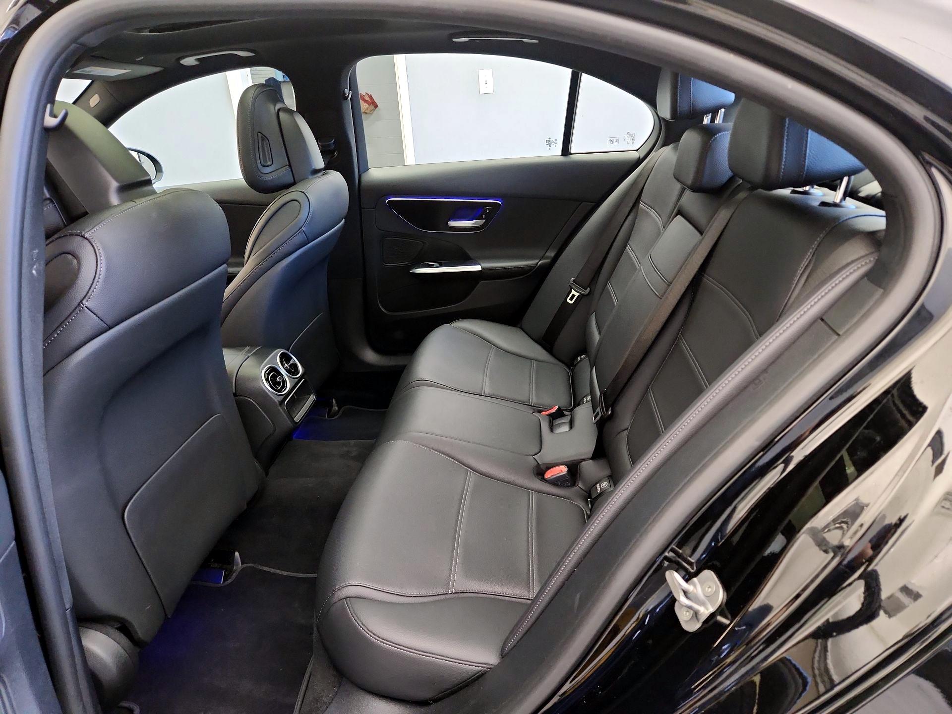 Thumbnail: 2024 Mercedes-Benz C-Class - 20