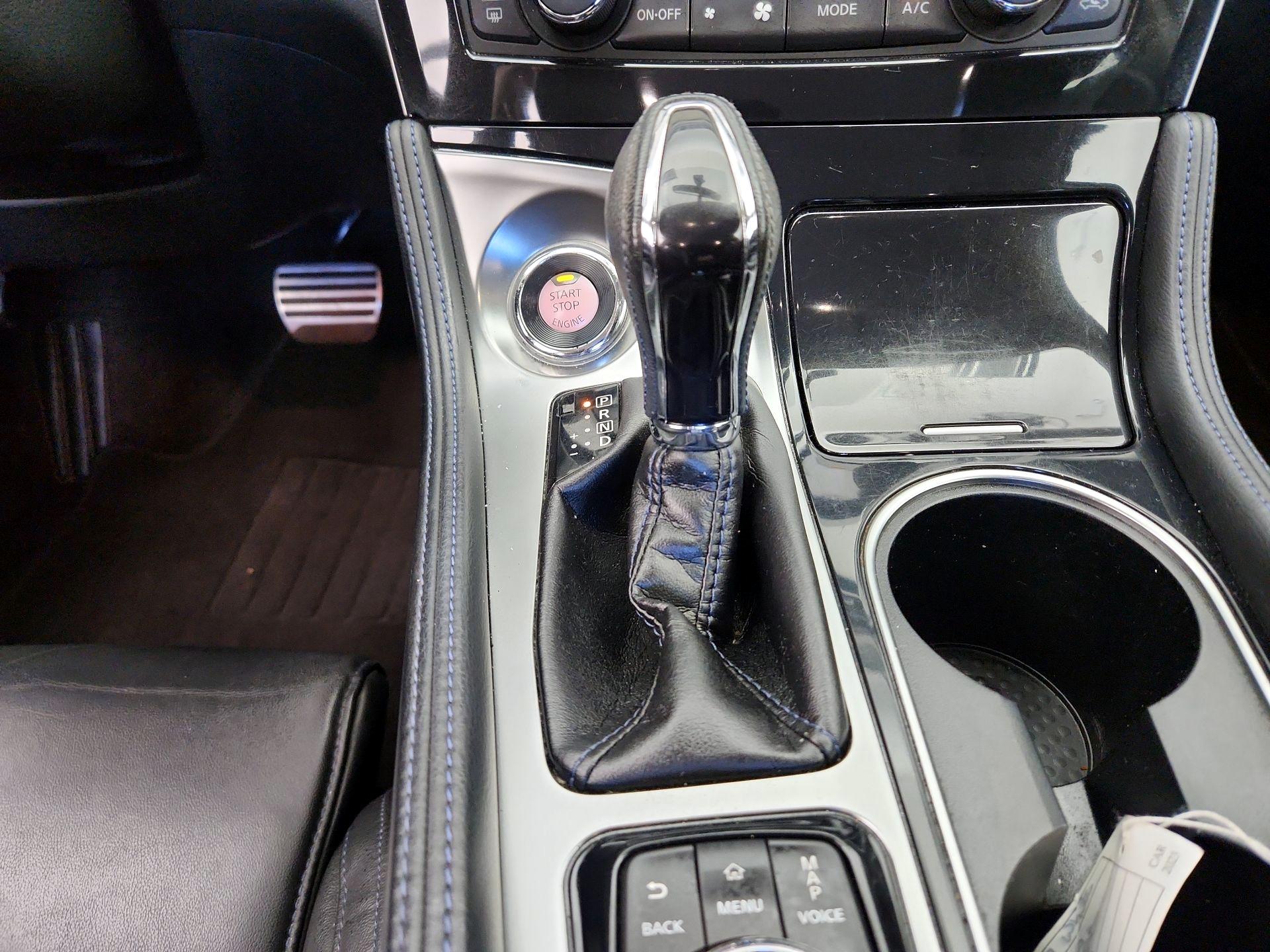 Thumbnail: 2017 Nissan Maxima - 18