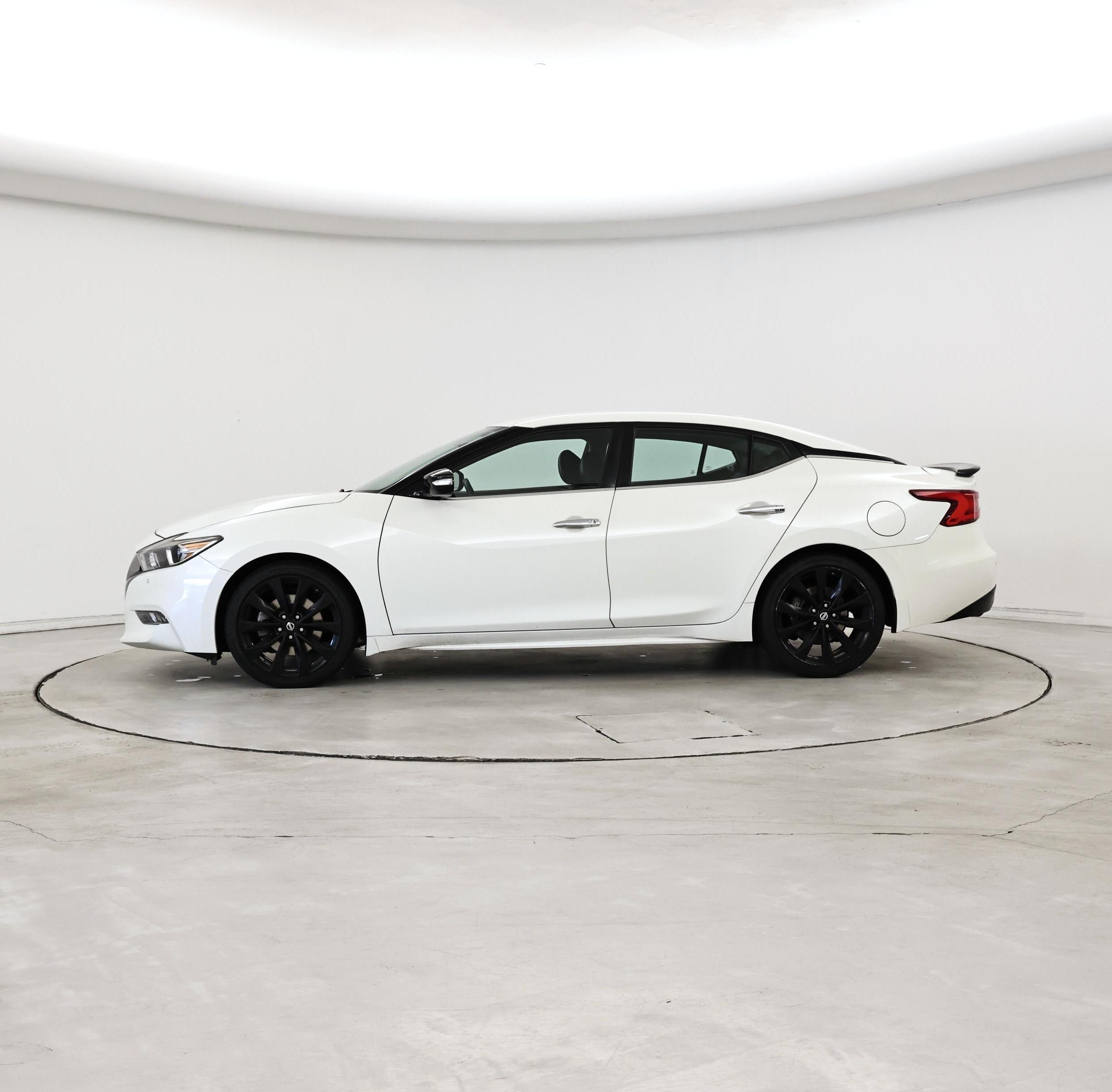 Thumbnail: 2017 Nissan Maxima - 3