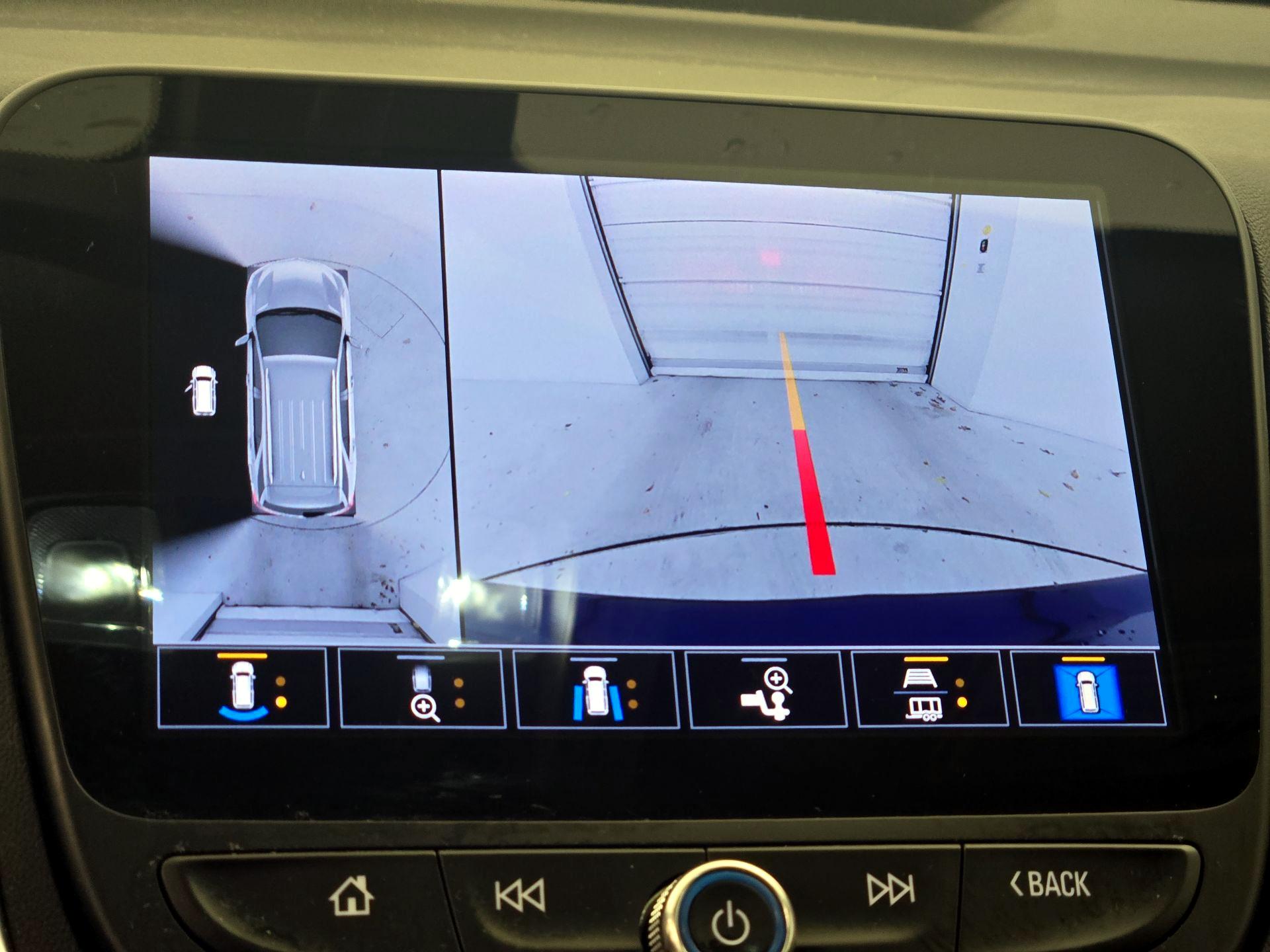 Thumbnail: 2022 Chevrolet Equinox - 15