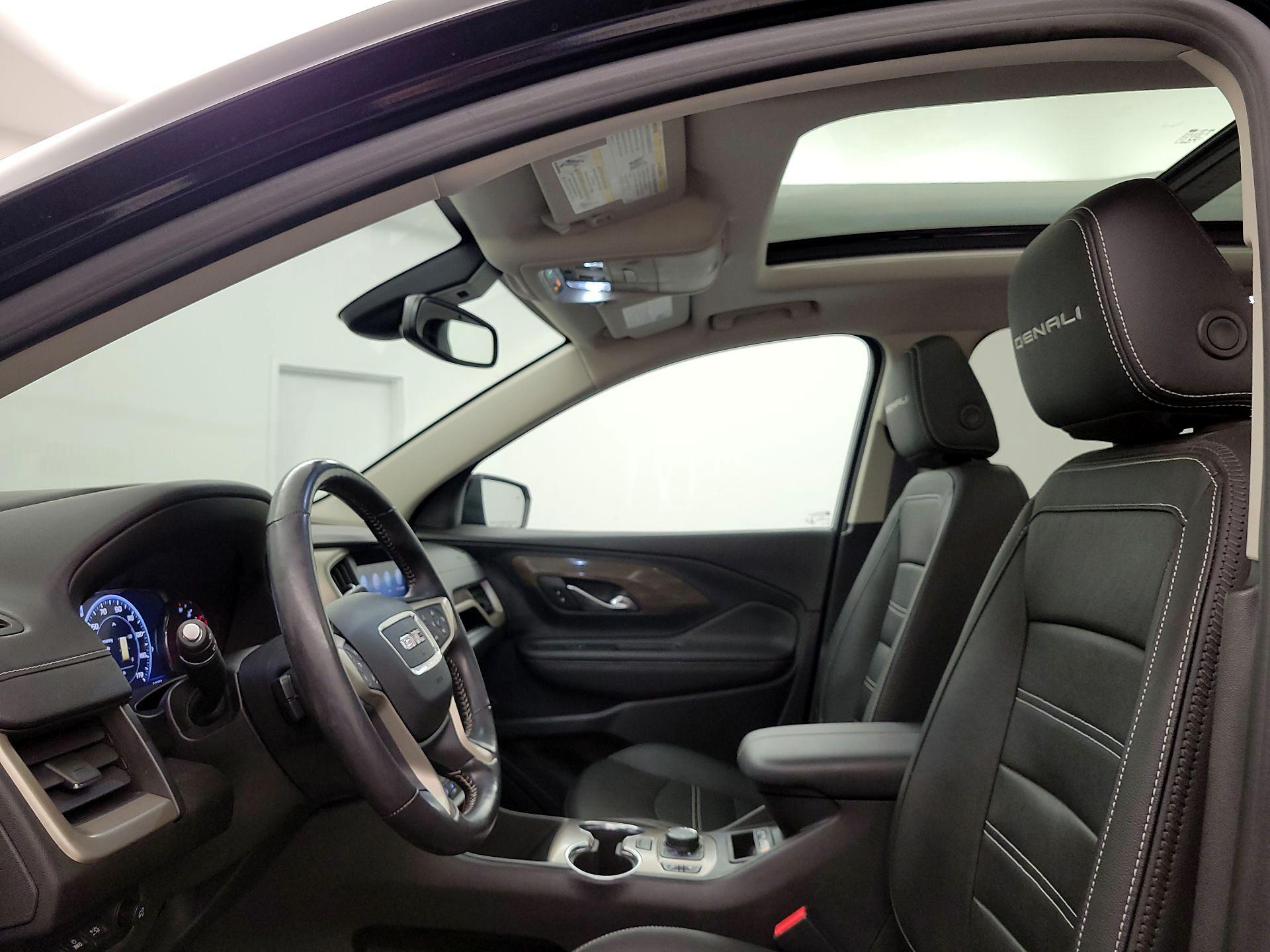 Thumbnail: 2022 GMC Terrain - 20