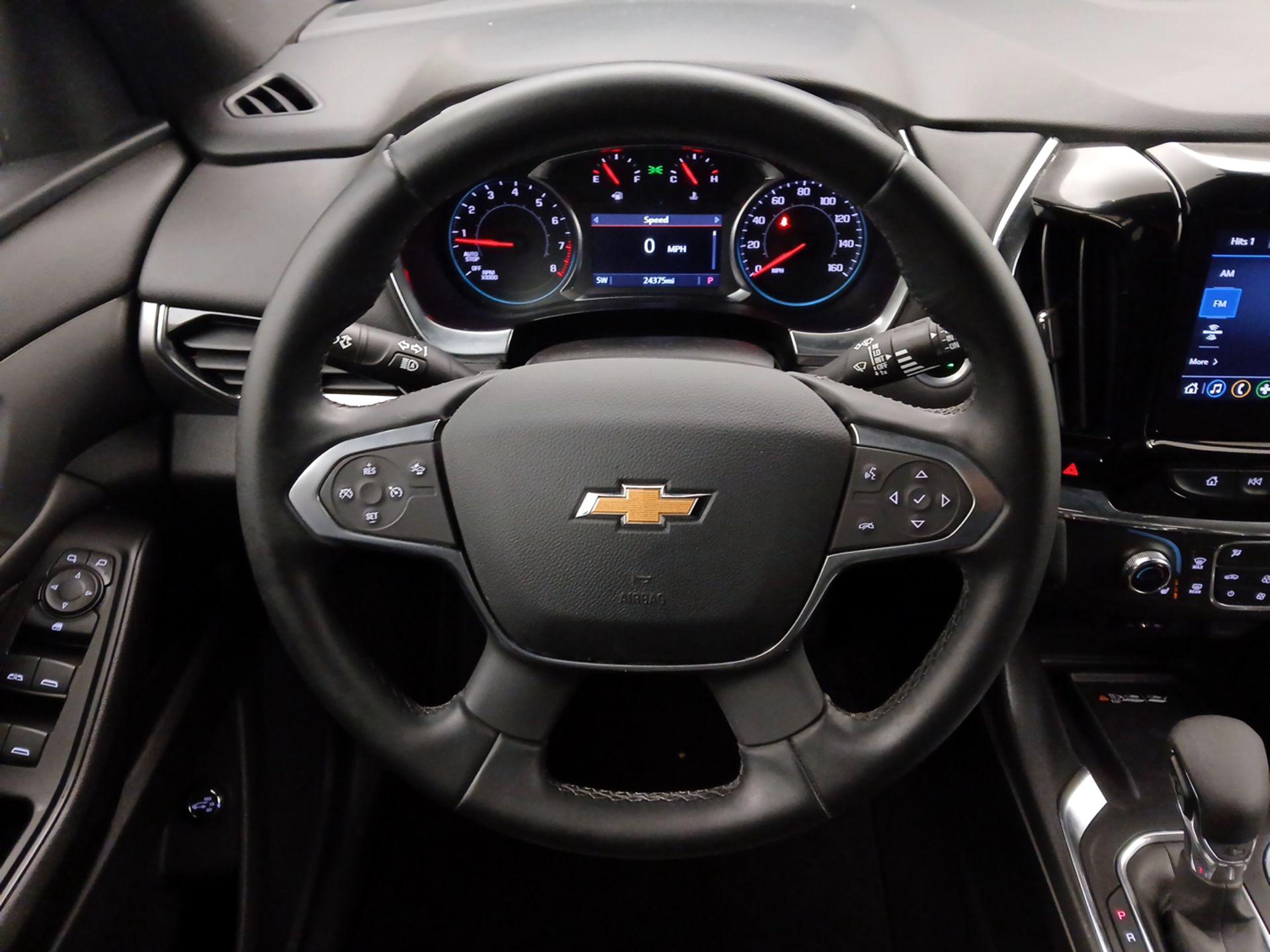 Thumbnail: 2023 Chevrolet Traverse - 10