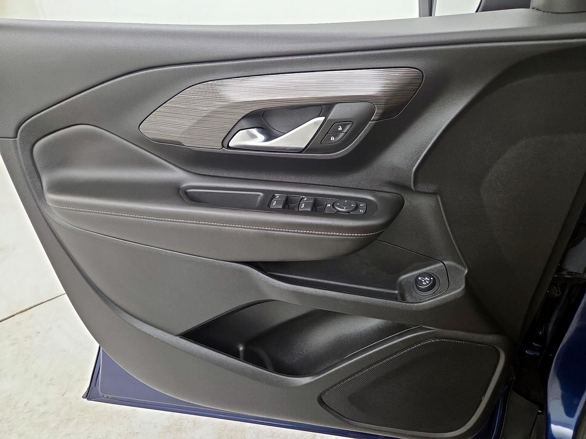 Thumbnail: 2022 GMC Terrain - 12