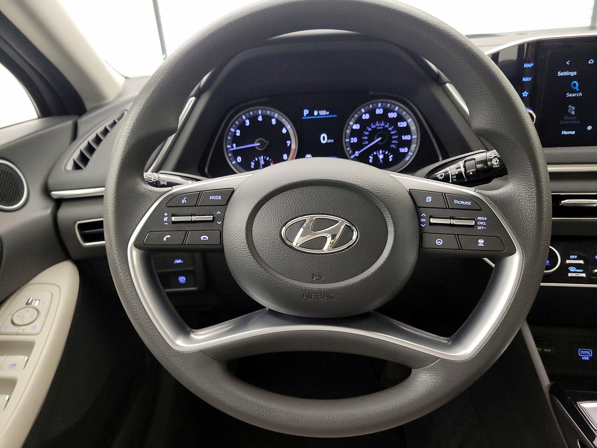 Thumbnail: 2023 Hyundai Sonata - 10