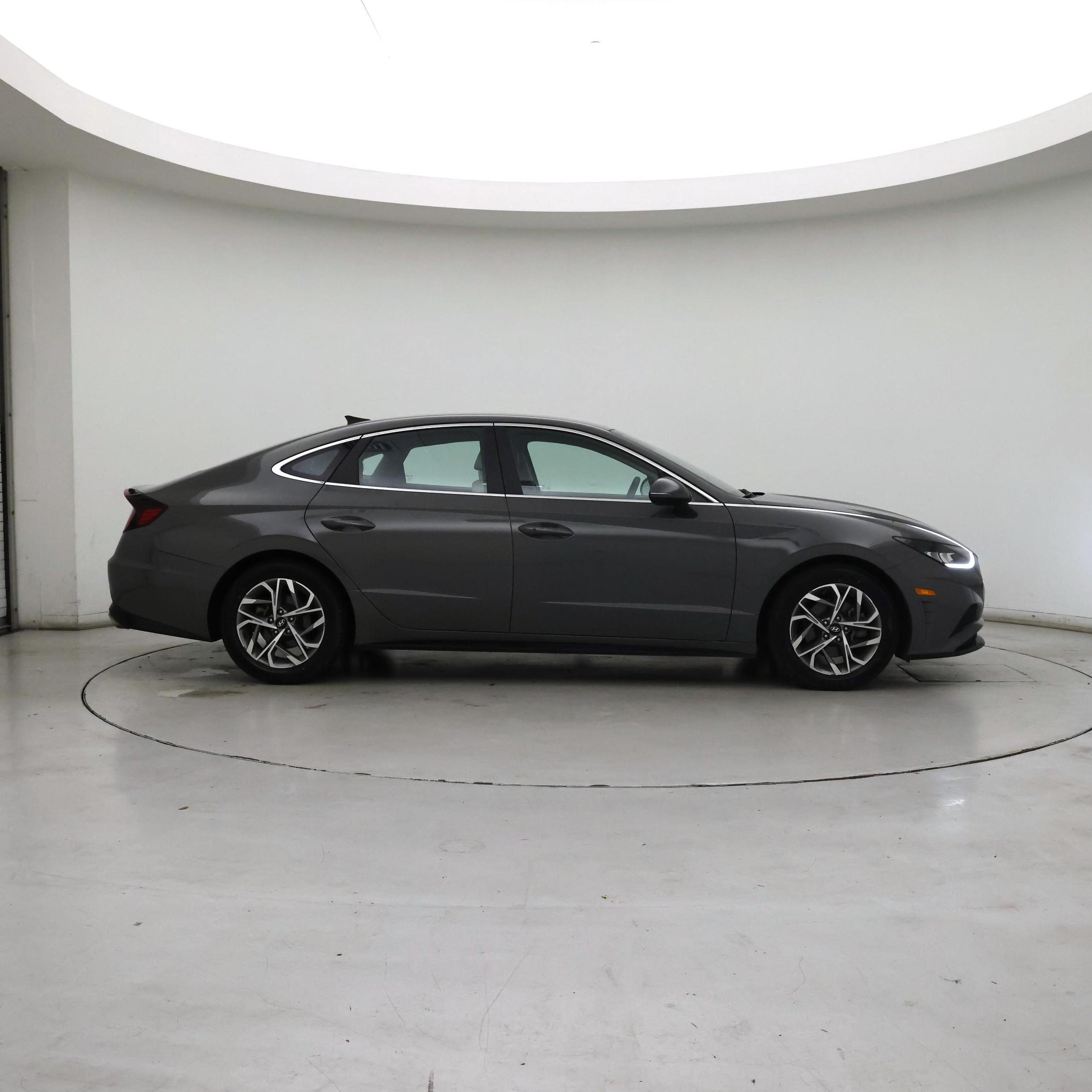 Thumbnail: 2023 Hyundai Sonata - 7