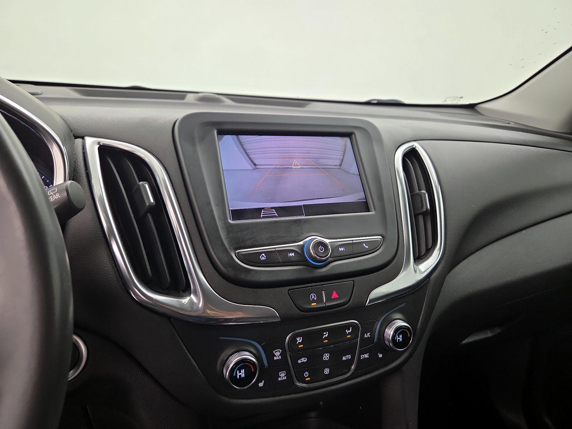 Thumbnail: 2022 Chevrolet Equinox - 14