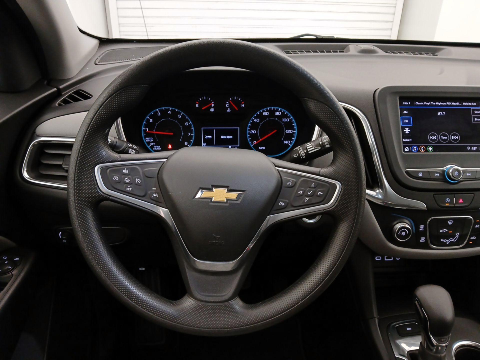 Thumbnail: 2022 Chevrolet Equinox - 10