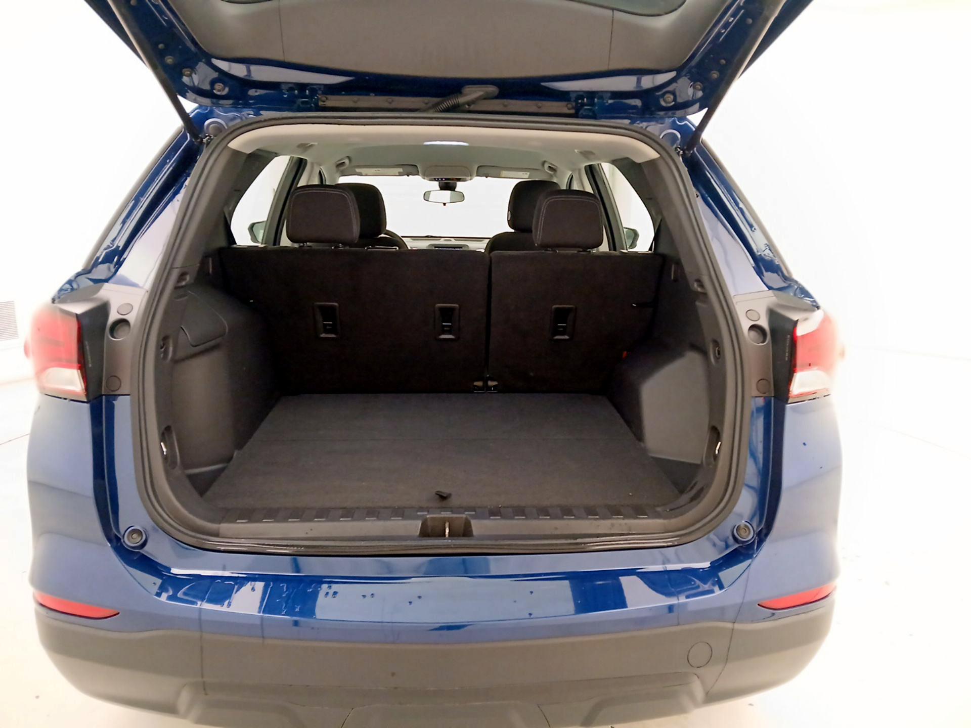 Thumbnail: 2022 Chevrolet Equinox - 20