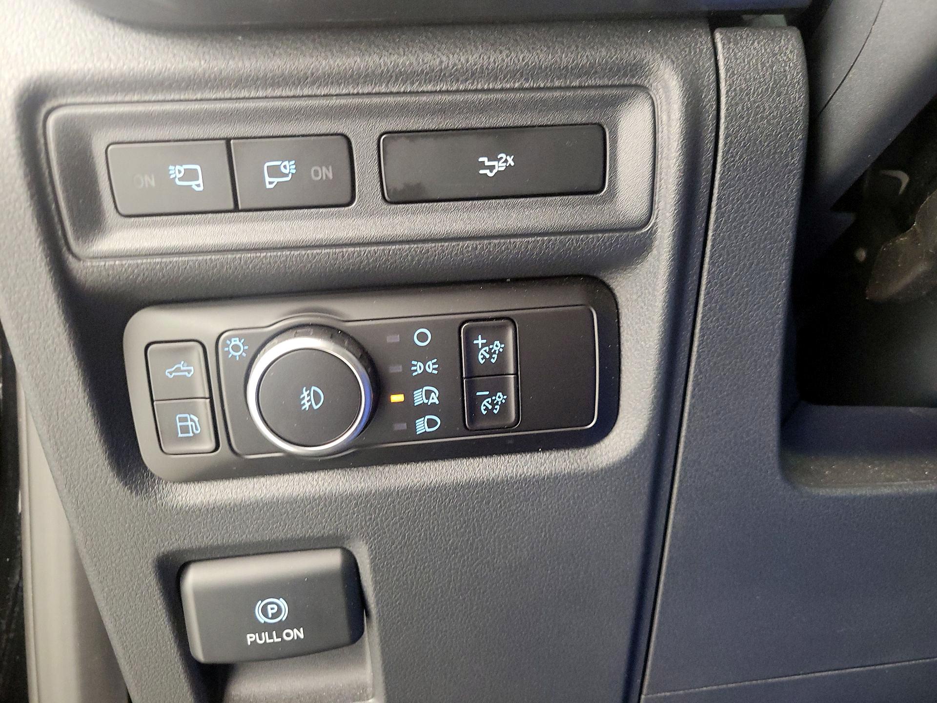 Thumbnail: 2023 Ford F-150 - 13