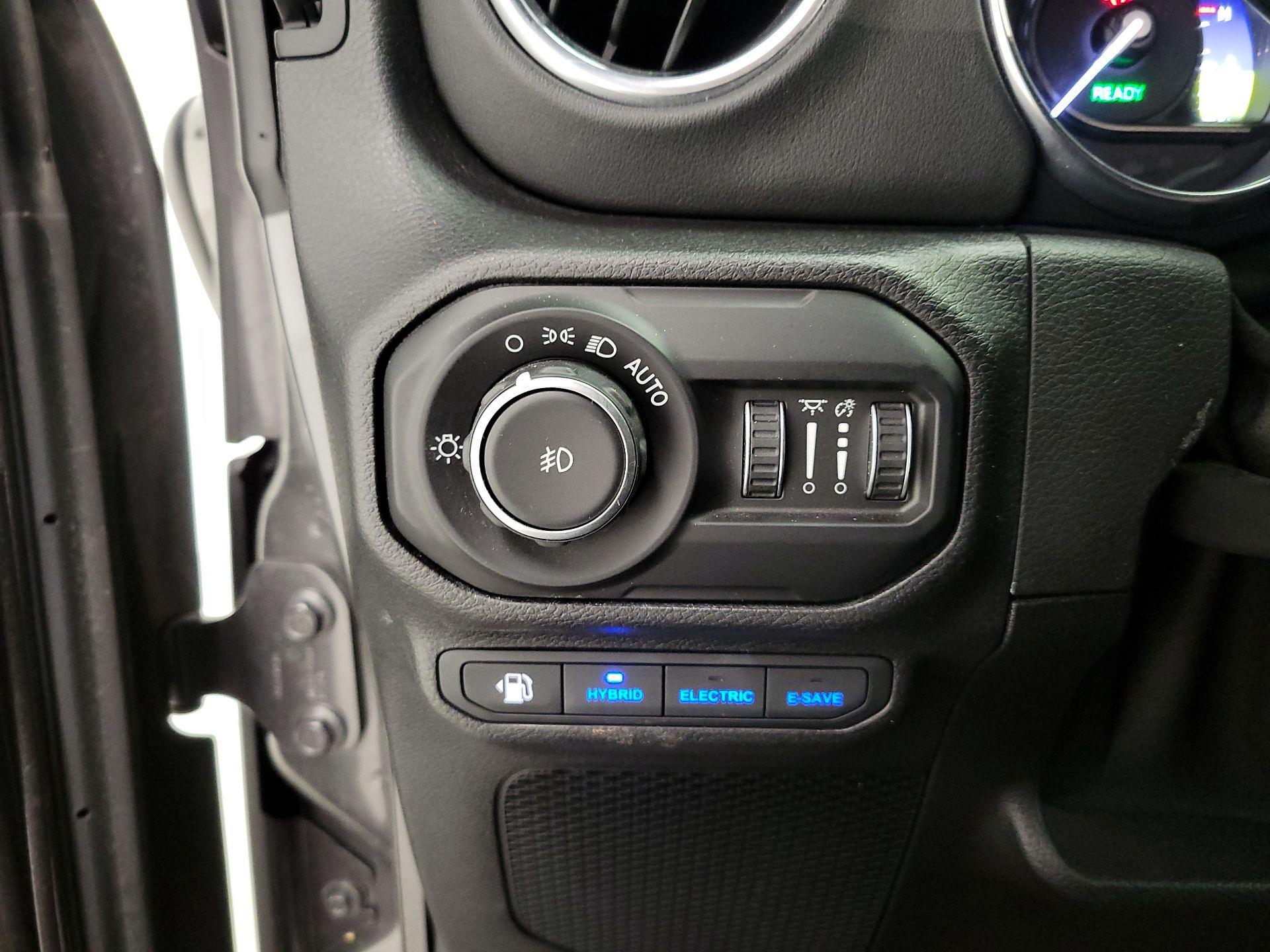 Thumbnail: 2021 Jeep Wrangler - 13