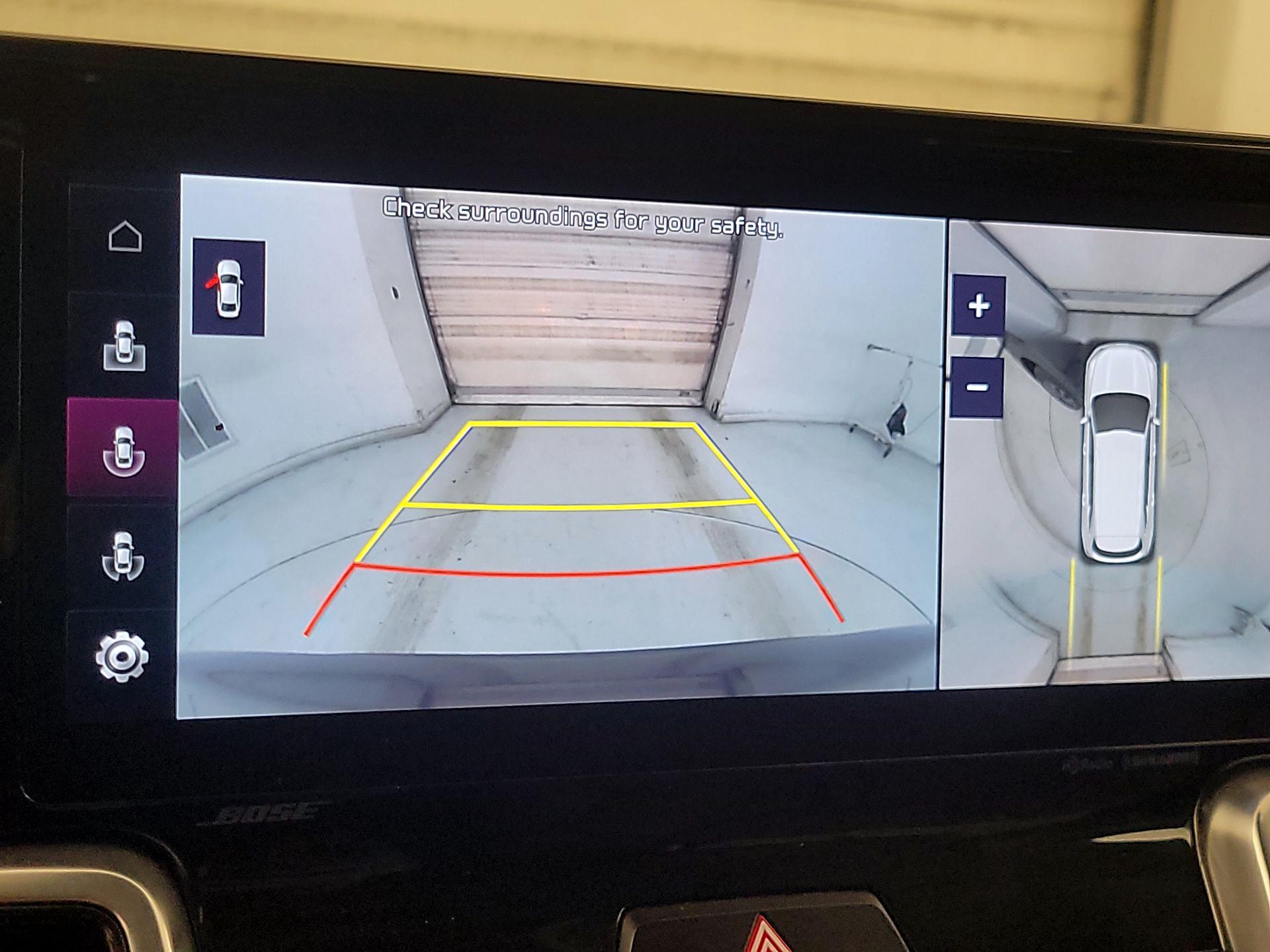 Thumbnail: 2022 Kia Sorento - 14