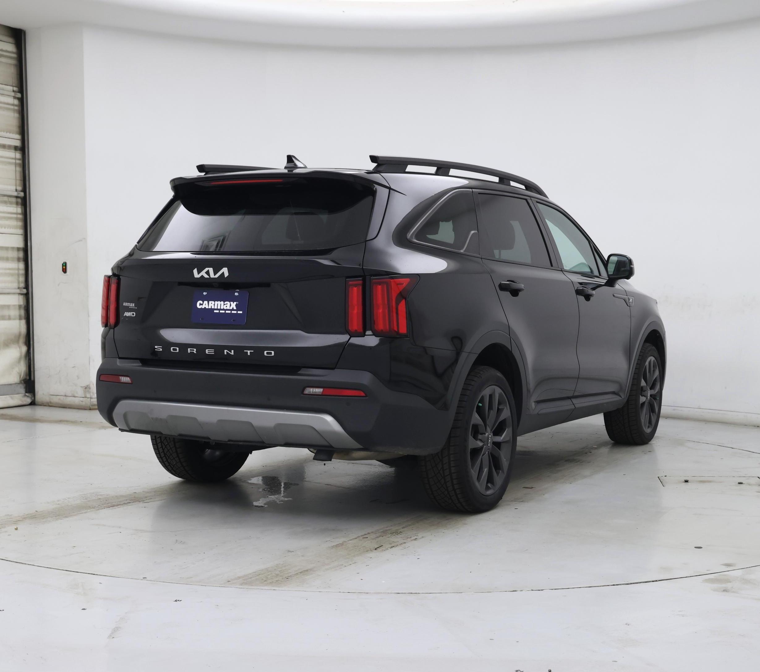 Thumbnail: 2022 Kia Sorento - 8