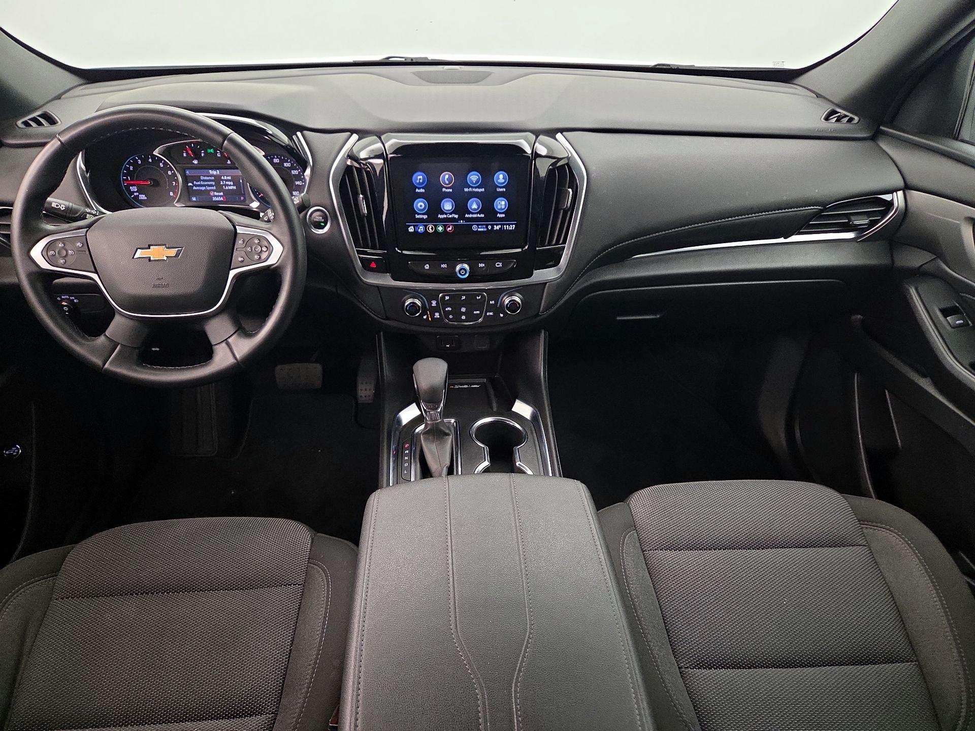 Thumbnail: 2023 Chevrolet Traverse - 9