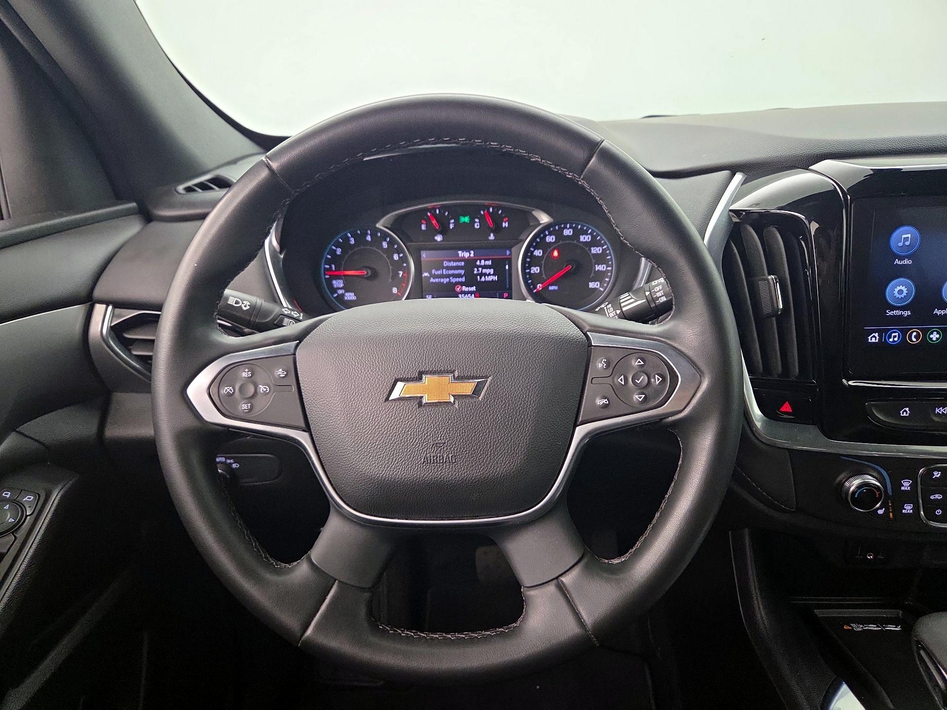 Thumbnail: 2023 Chevrolet Traverse - 10