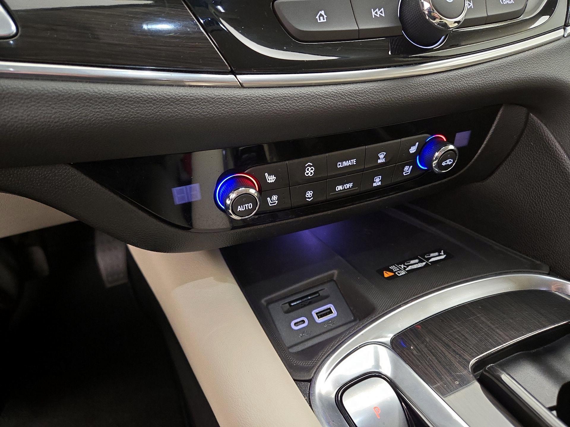 Thumbnail: 2022 Buick Enclave - 16