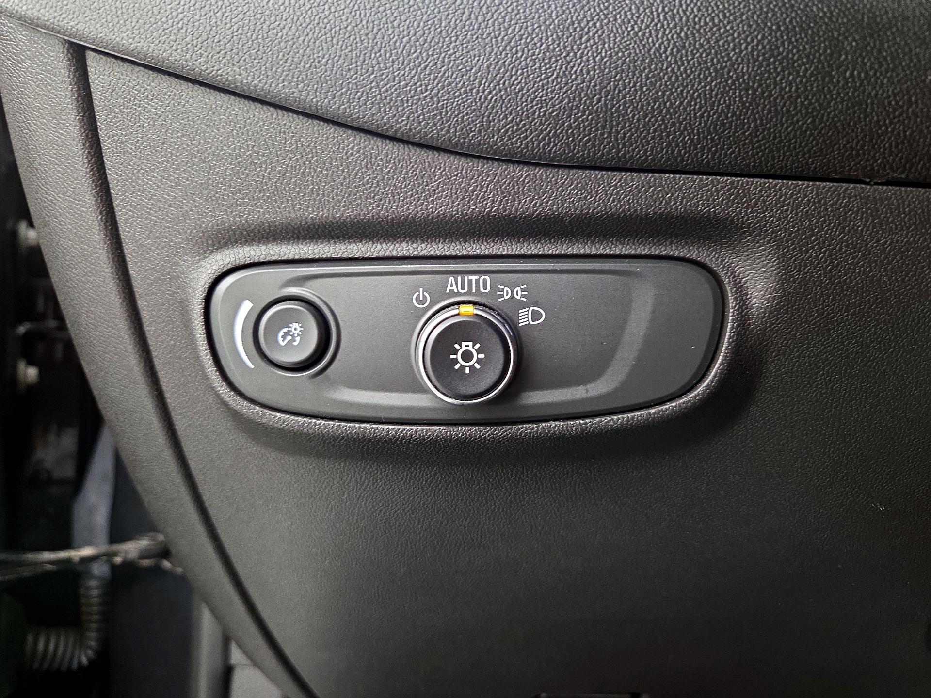 Thumbnail: 2023 Chevrolet Equinox - 13