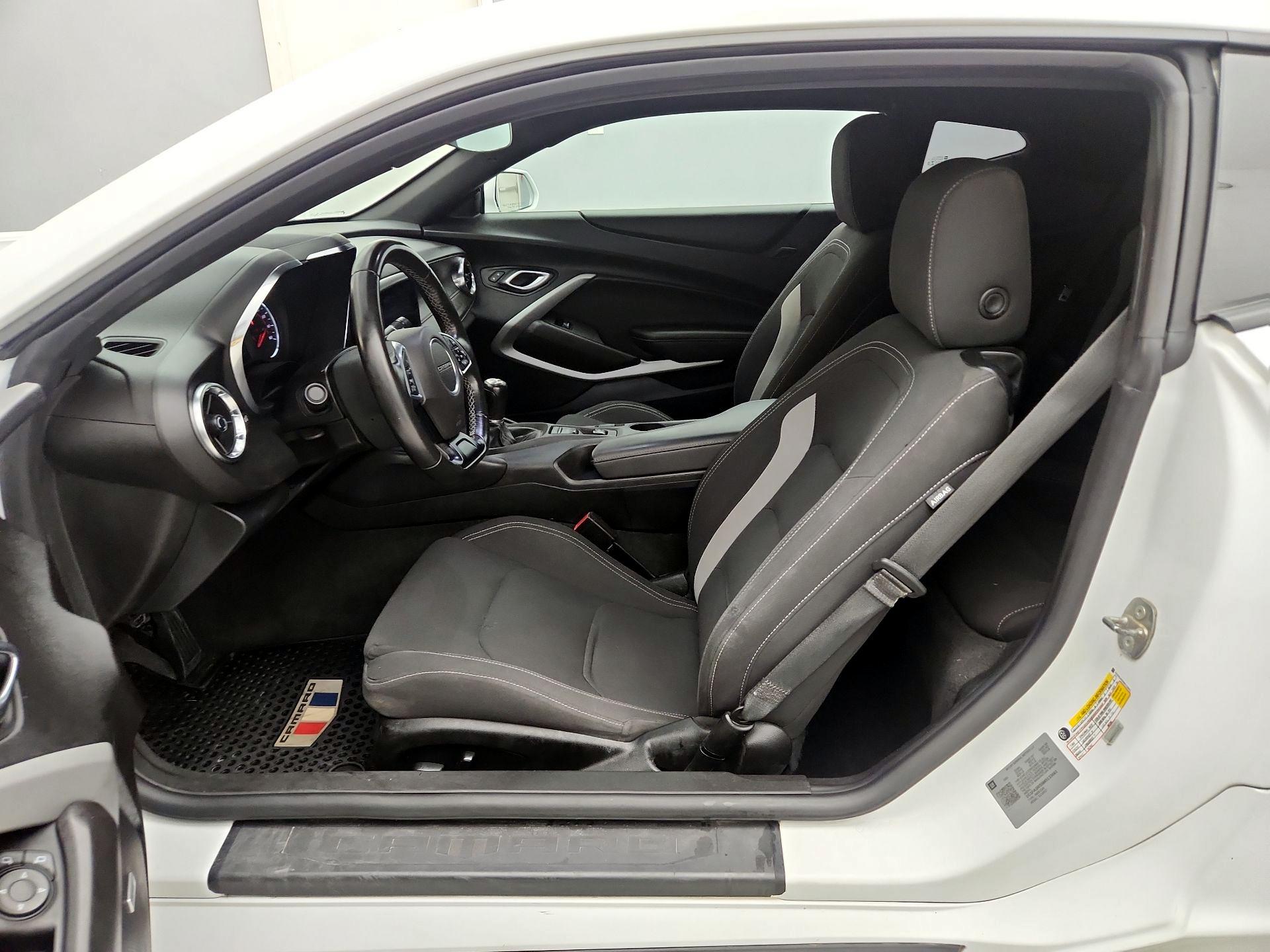 Thumbnail: 2021 Chevrolet Camaro - 11