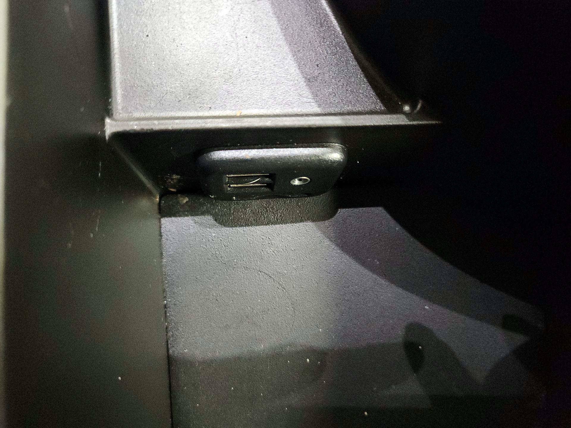 Thumbnail: 2021 Chevrolet Camaro - 17