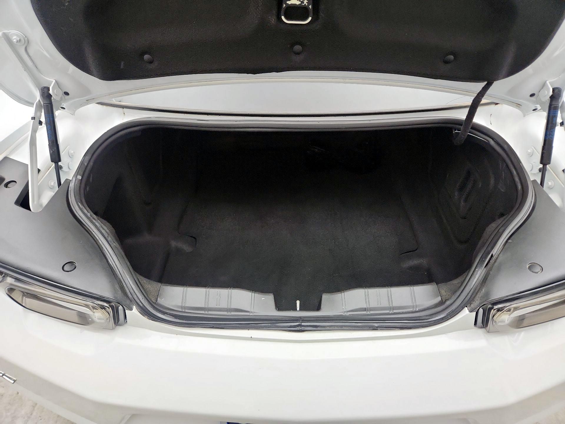 Thumbnail: 2021 Chevrolet Camaro - 19