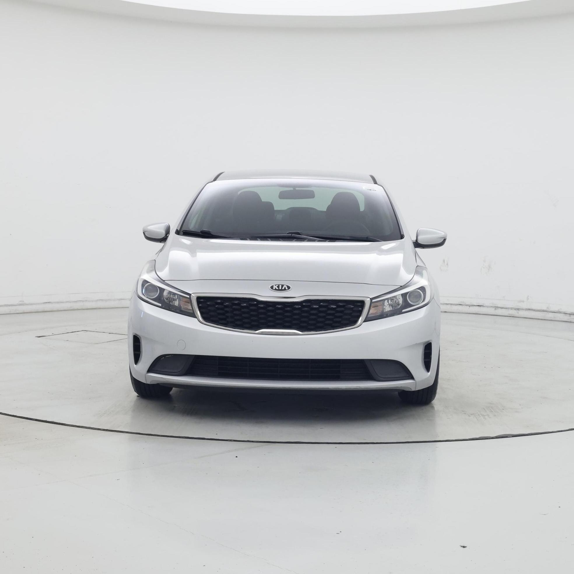 Thumbnail: 2018 Kia Forte - 5