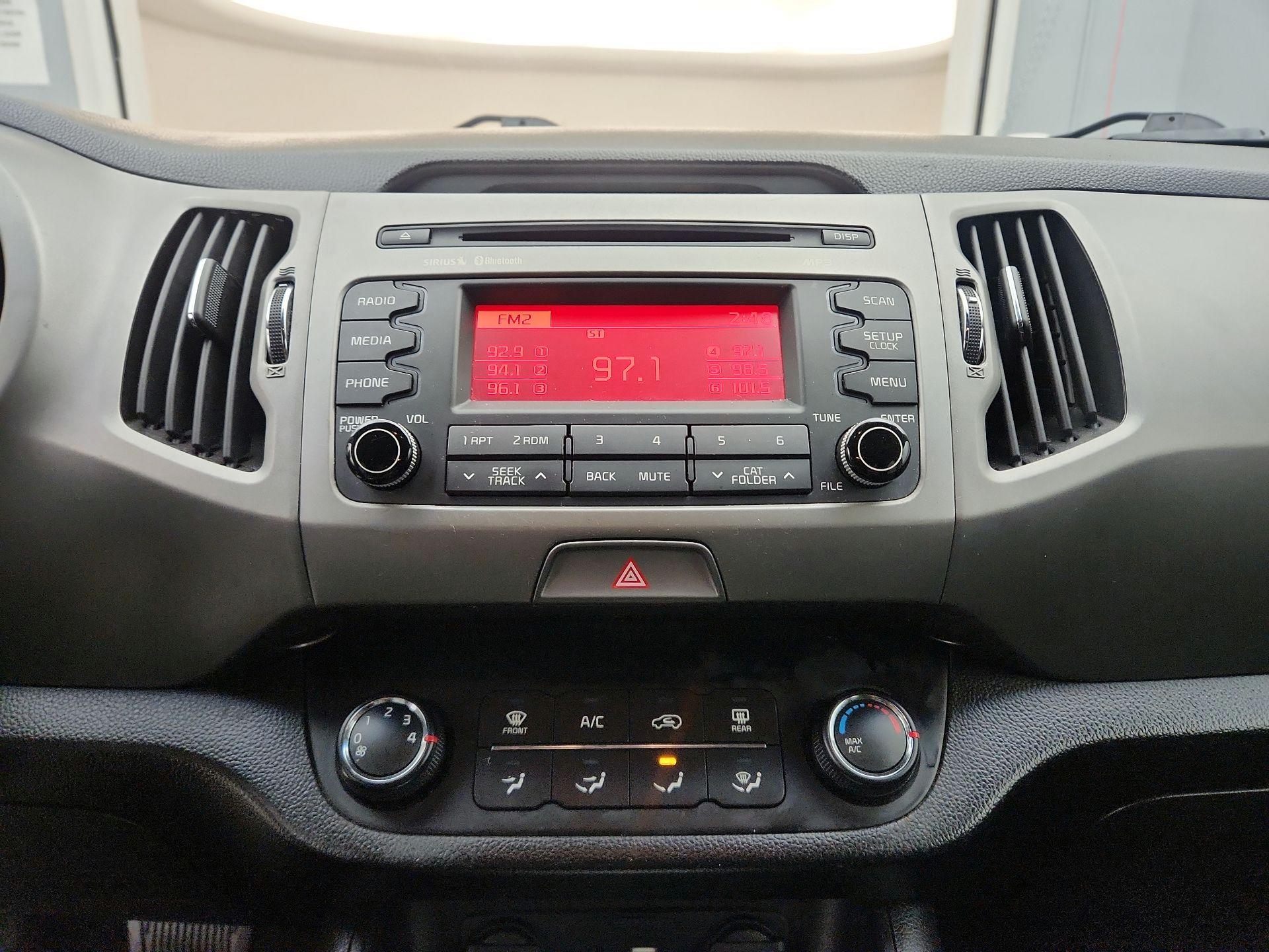 Thumbnail: 2016 Kia Sportage - 14