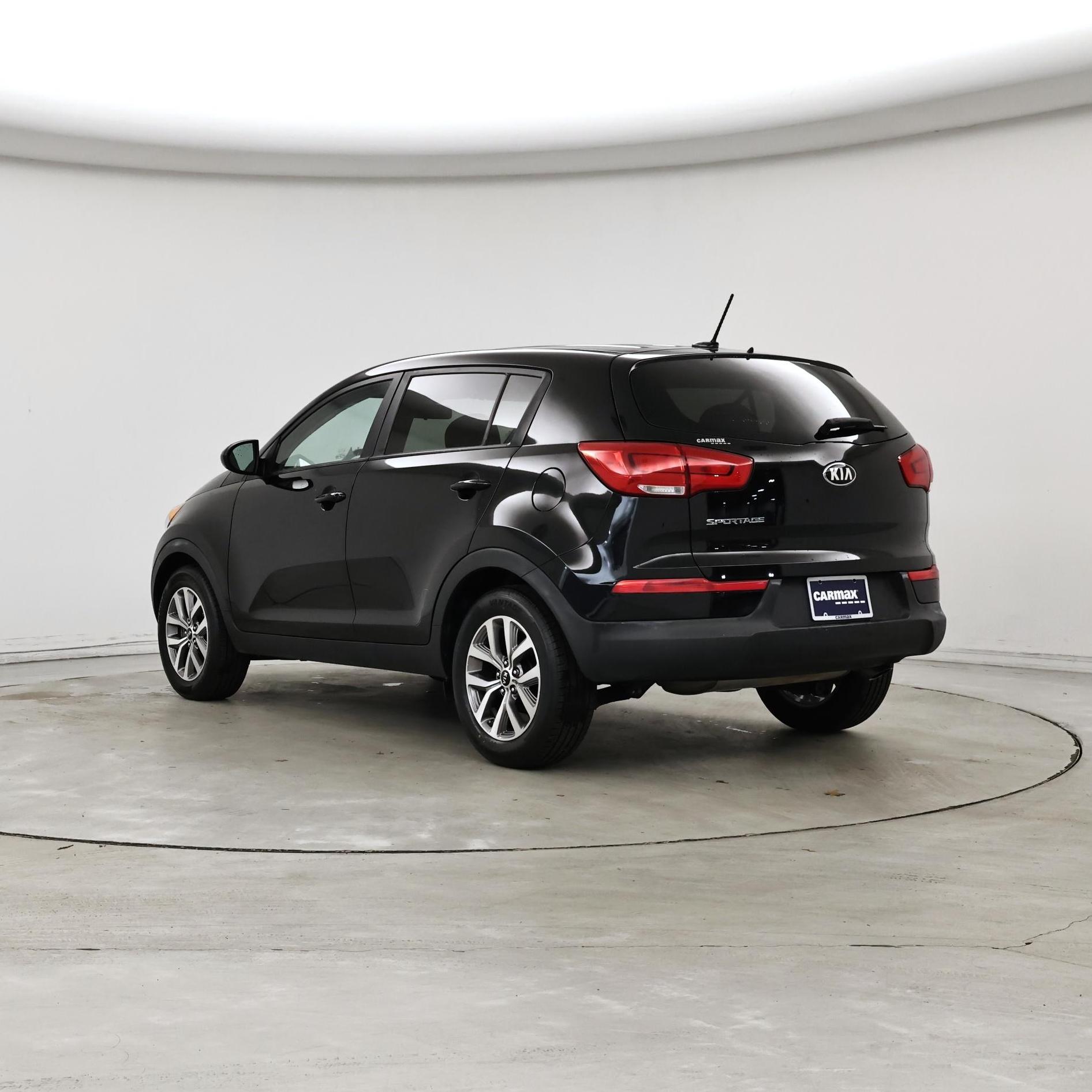 Thumbnail: 2016 Kia Sportage - 2