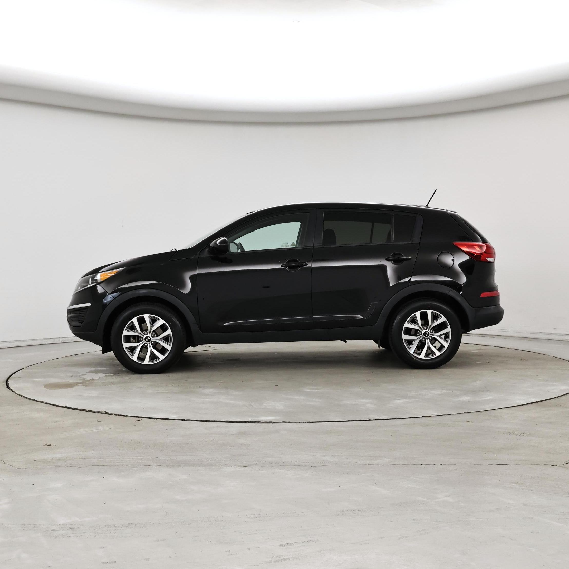 Thumbnail: 2016 Kia Sportage - 3