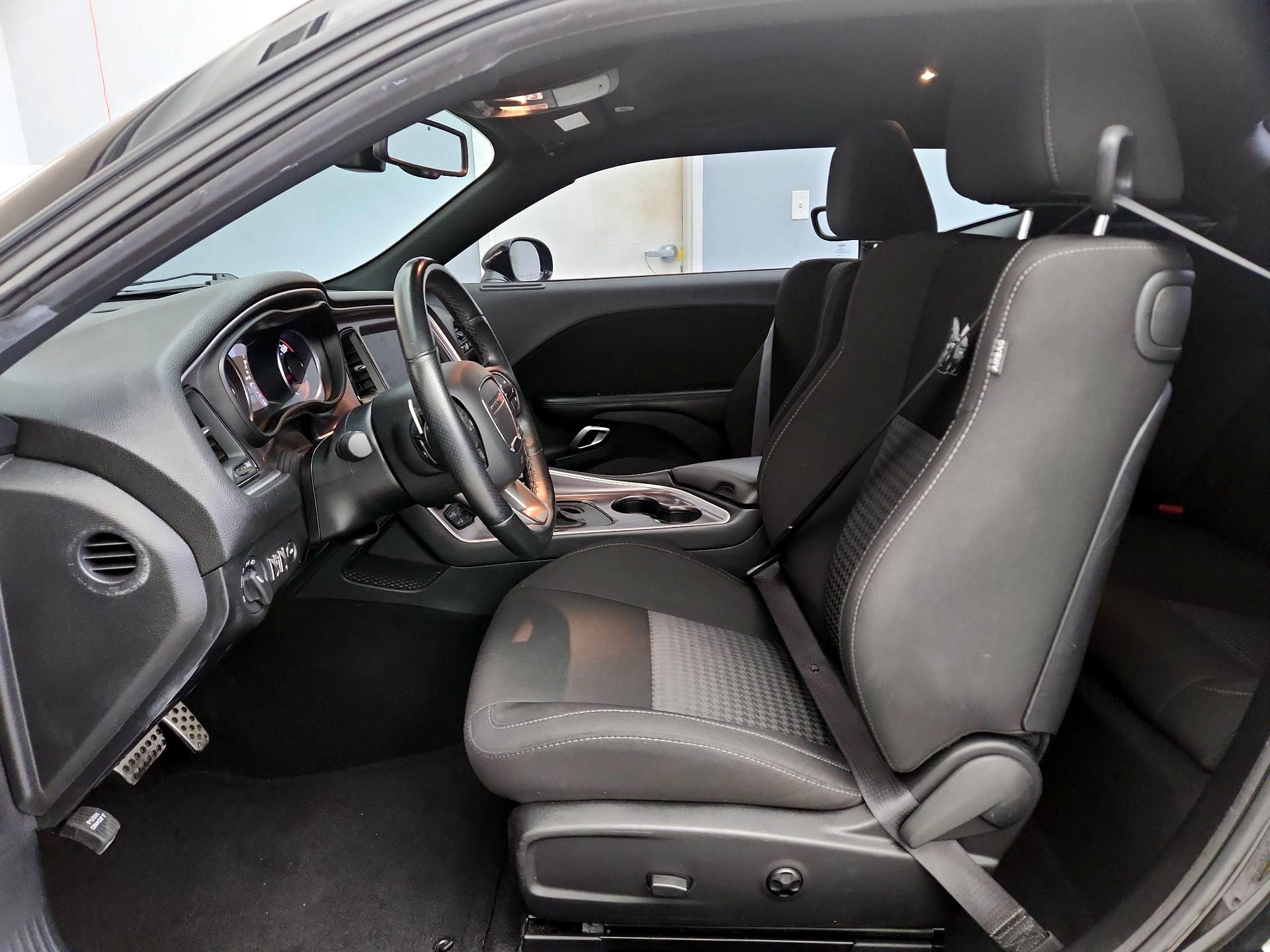 Thumbnail: 2021 Dodge Challenger - 11