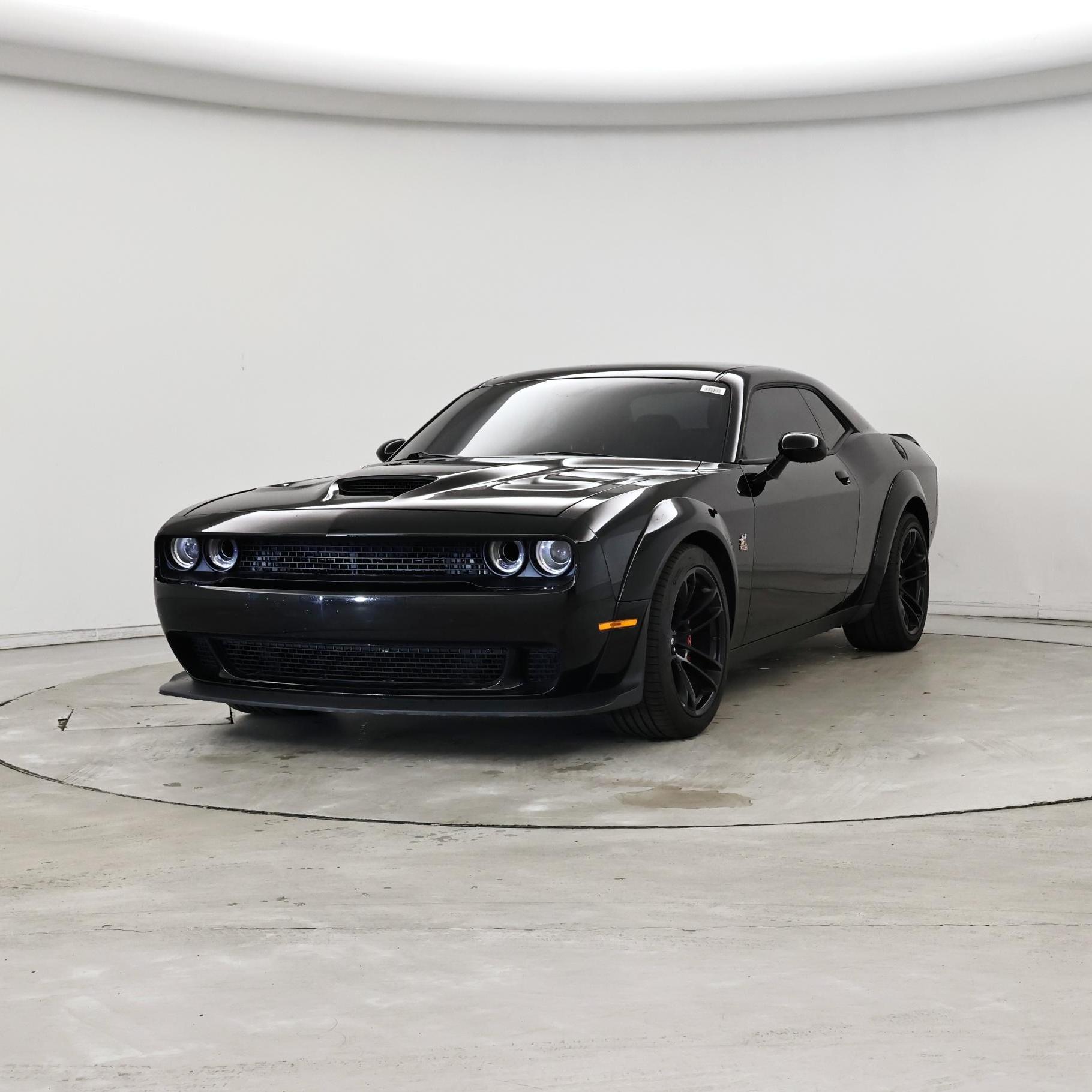Thumbnail: 2021 Dodge Challenger - 4