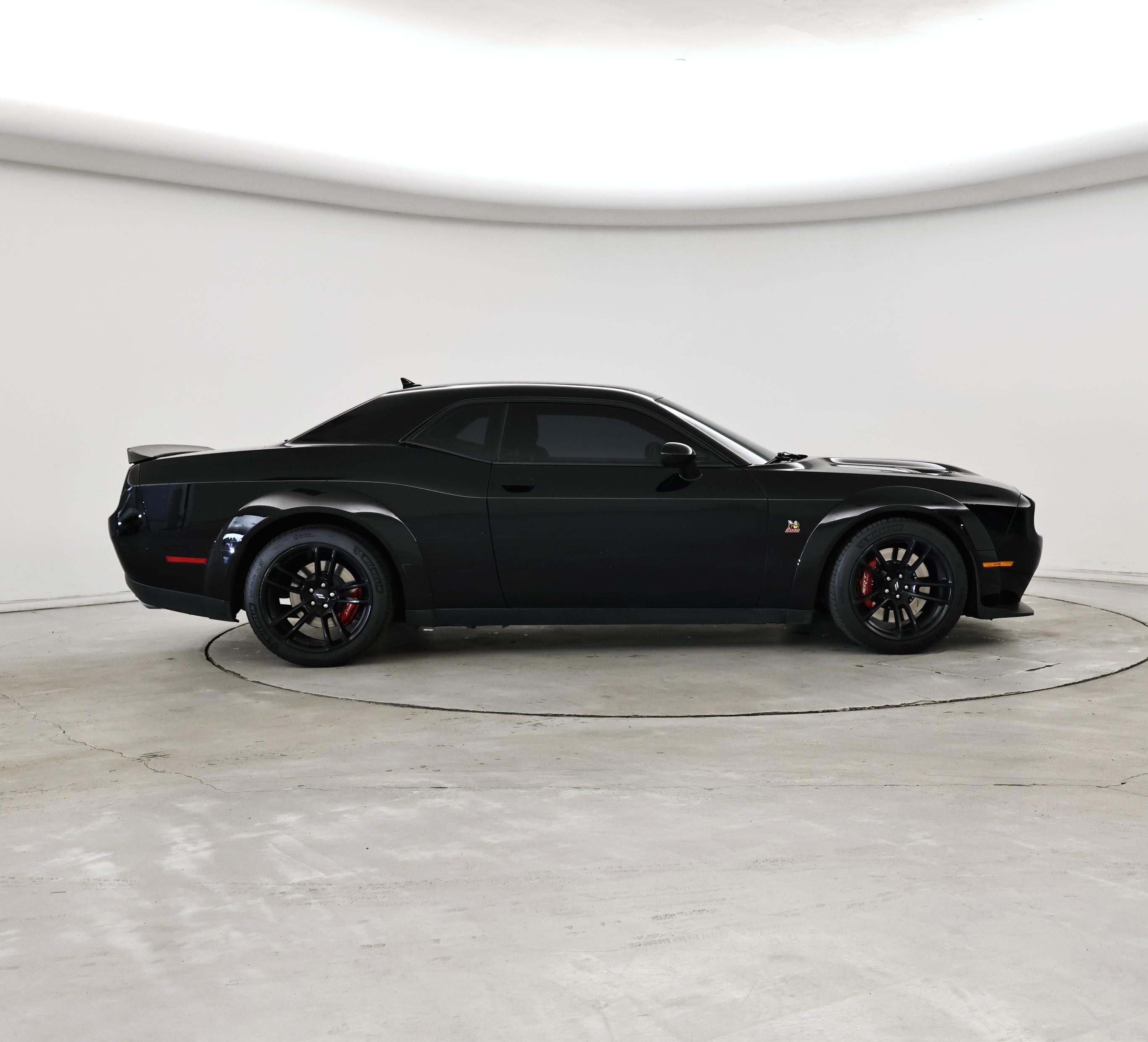 Thumbnail: 2021 Dodge Challenger - 7