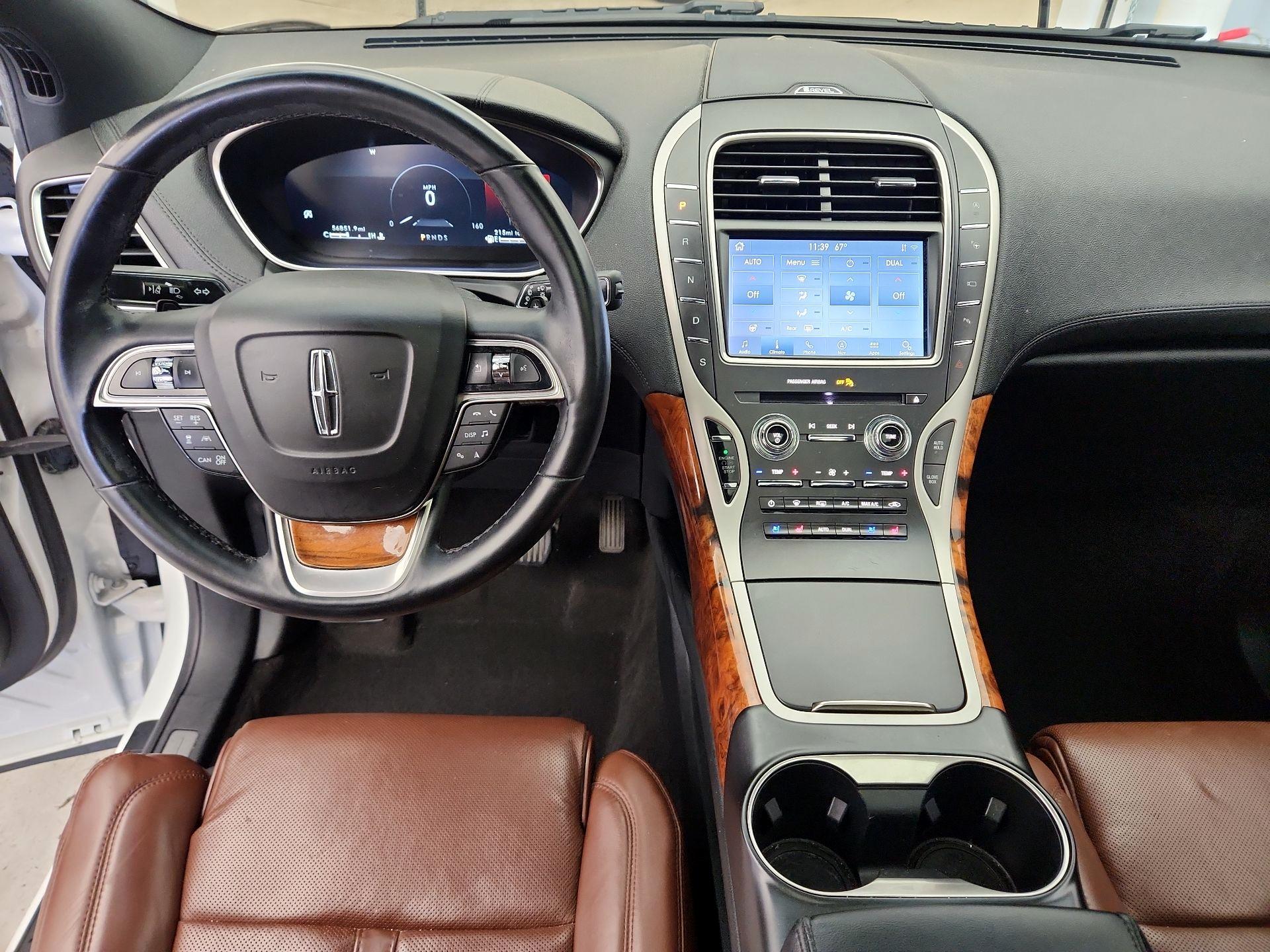 Thumbnail: 2020 Lincoln Nautilus - 9