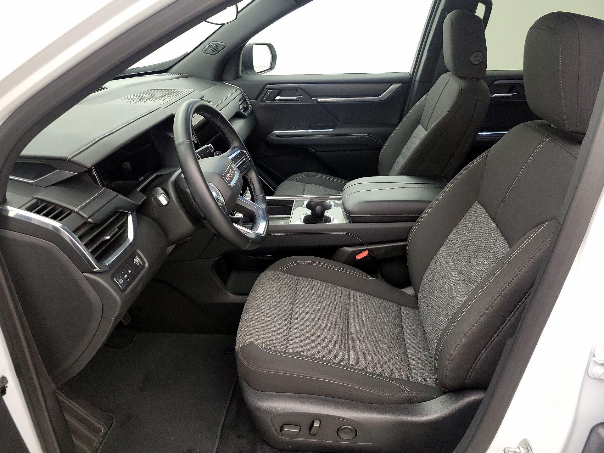 Thumbnail: 2025 GMC Acadia - 11