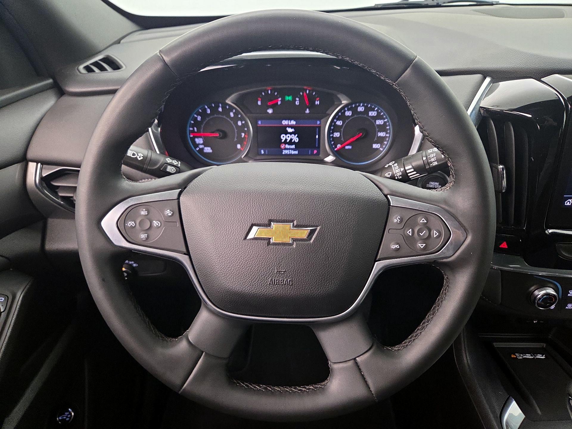 Thumbnail: 2023 Chevrolet Traverse - 10