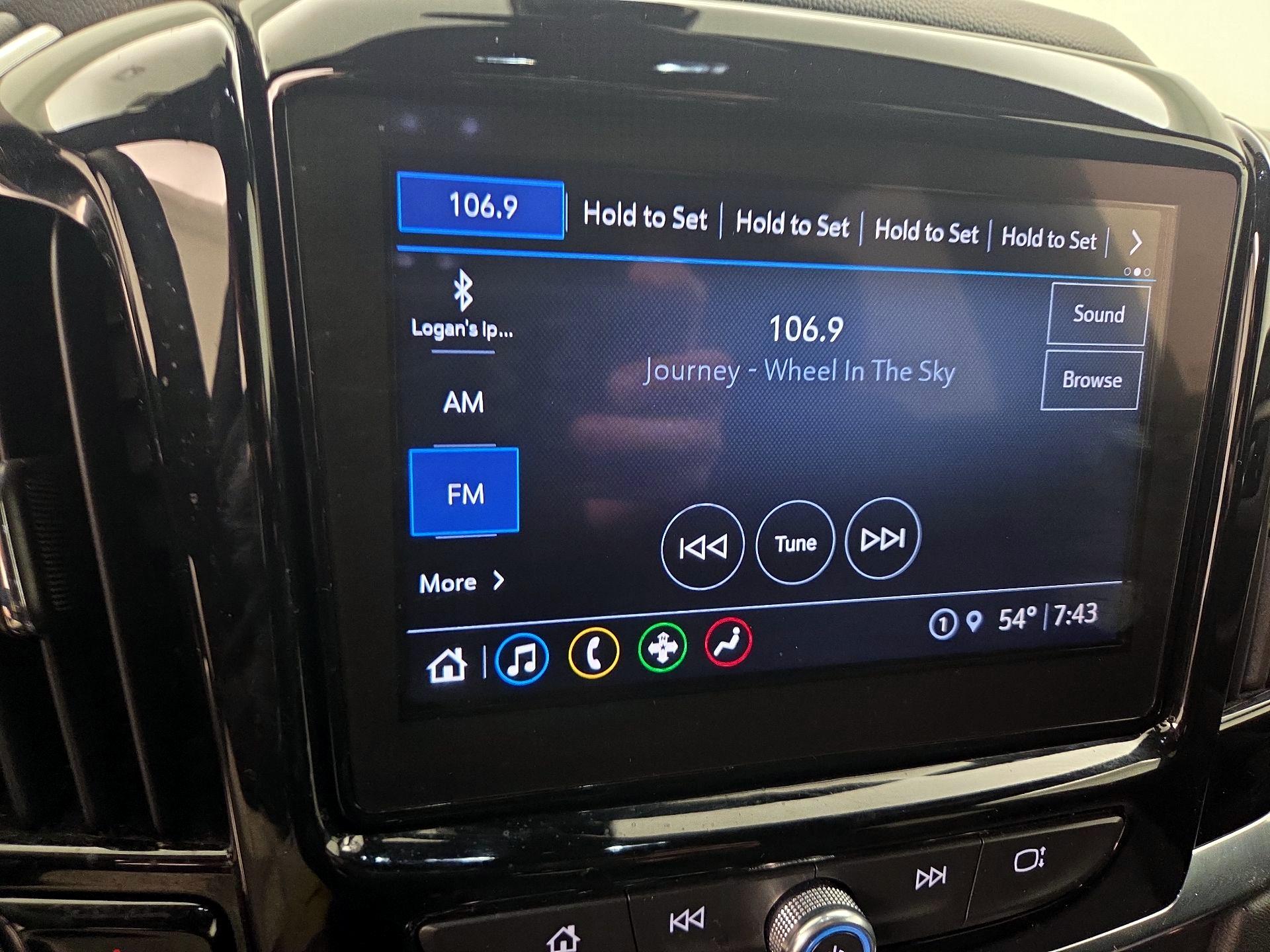 Thumbnail: 2023 Chevrolet Traverse - 15