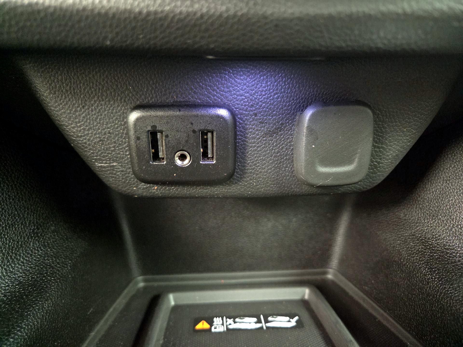 Thumbnail: 2023 Chevrolet Traverse - 18