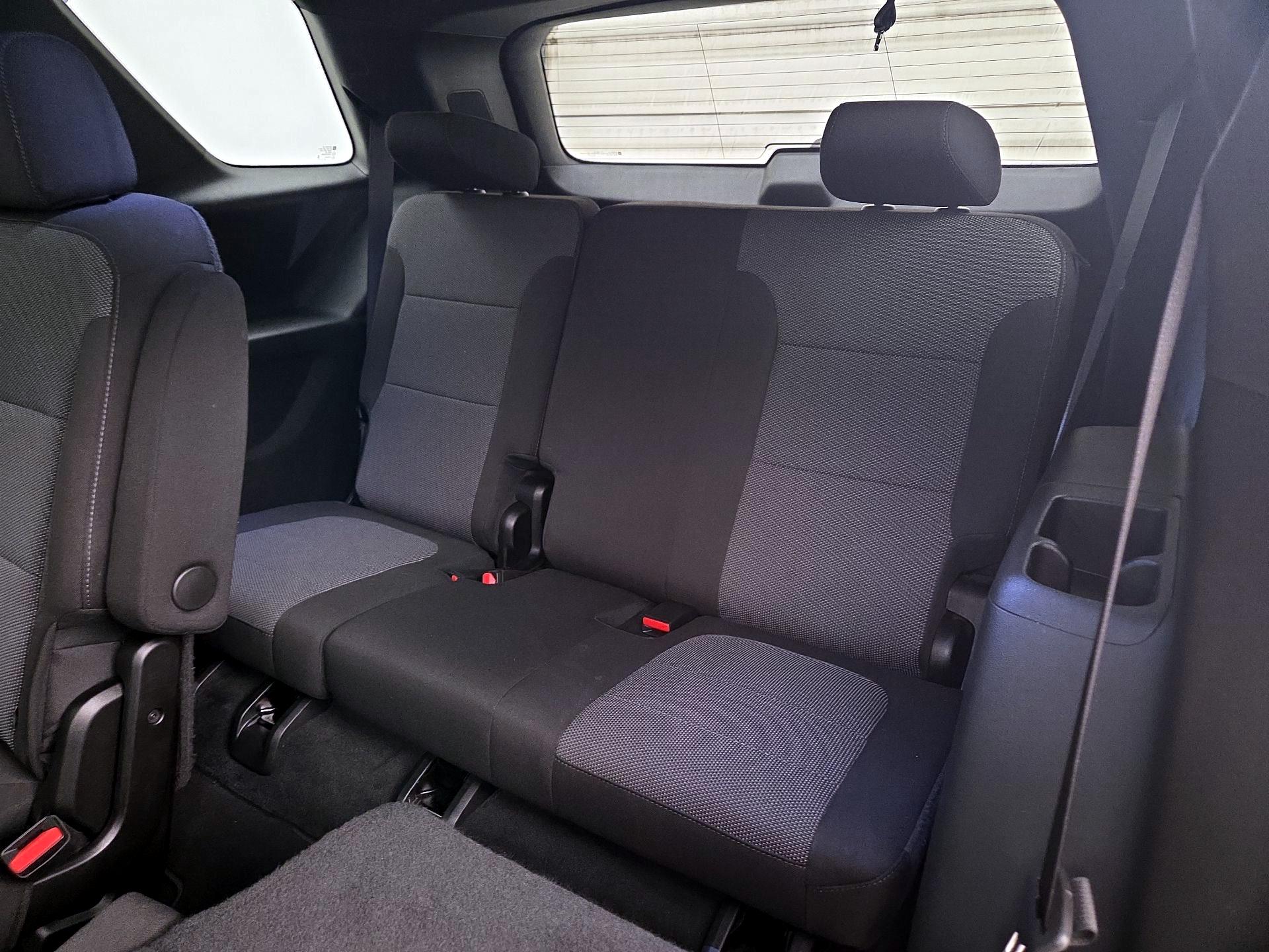 Thumbnail: 2023 Chevrolet Traverse - 20