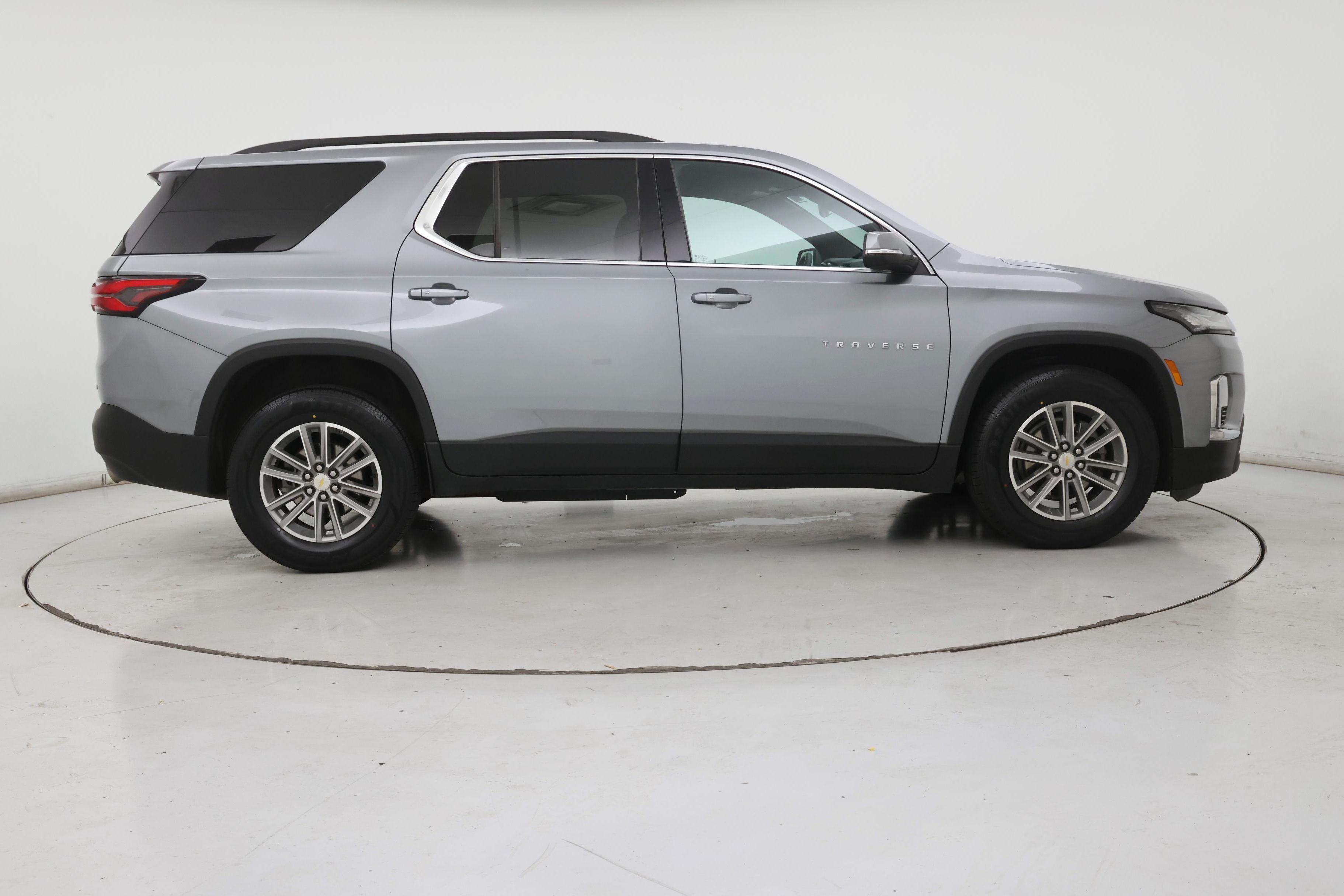 Thumbnail: 2023 Chevrolet Traverse - 7