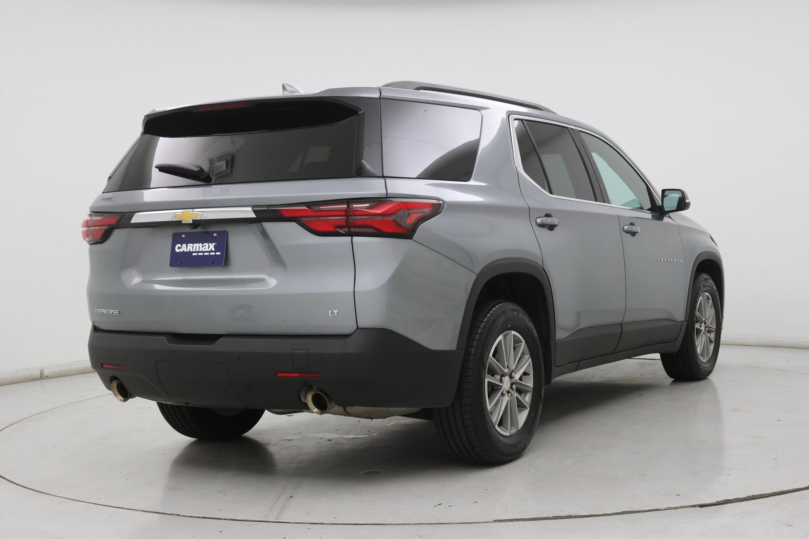 Thumbnail: 2023 Chevrolet Traverse - 8