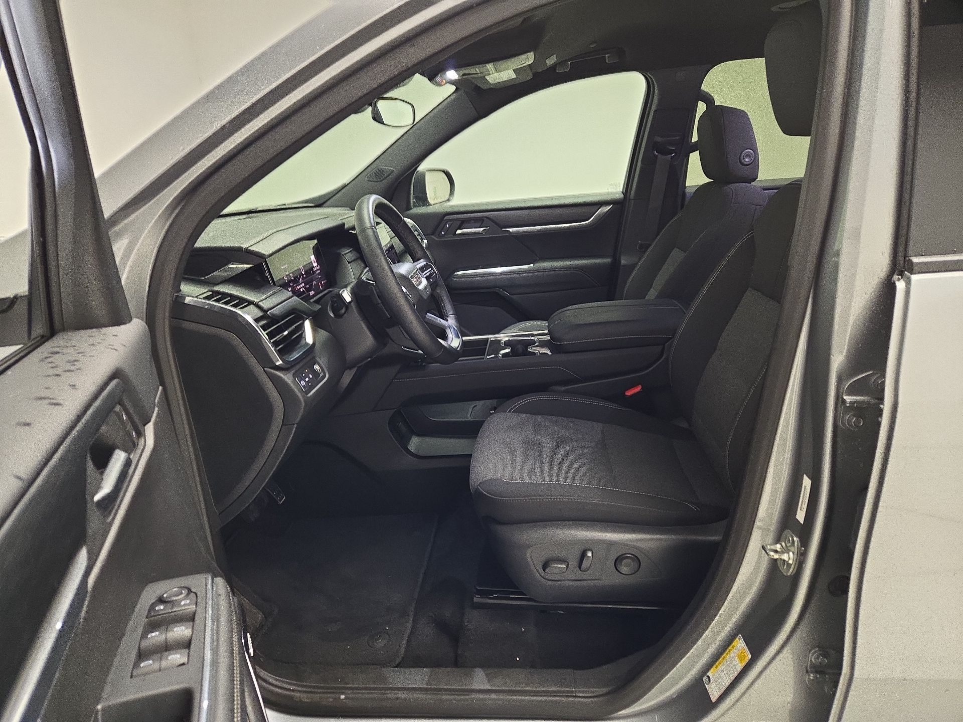 Thumbnail: 2025 GMC Acadia - 11