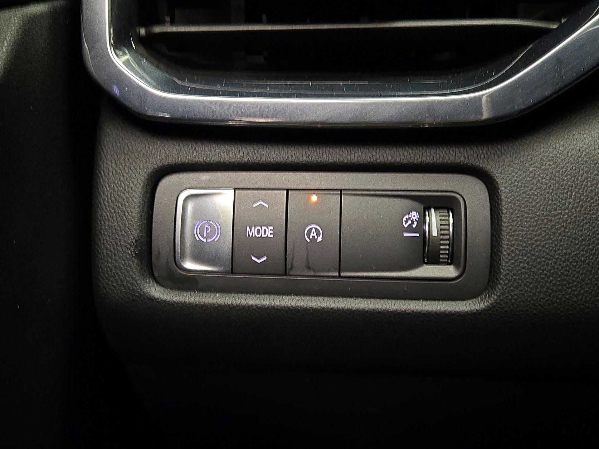 Thumbnail: 2025 GMC Acadia - 13