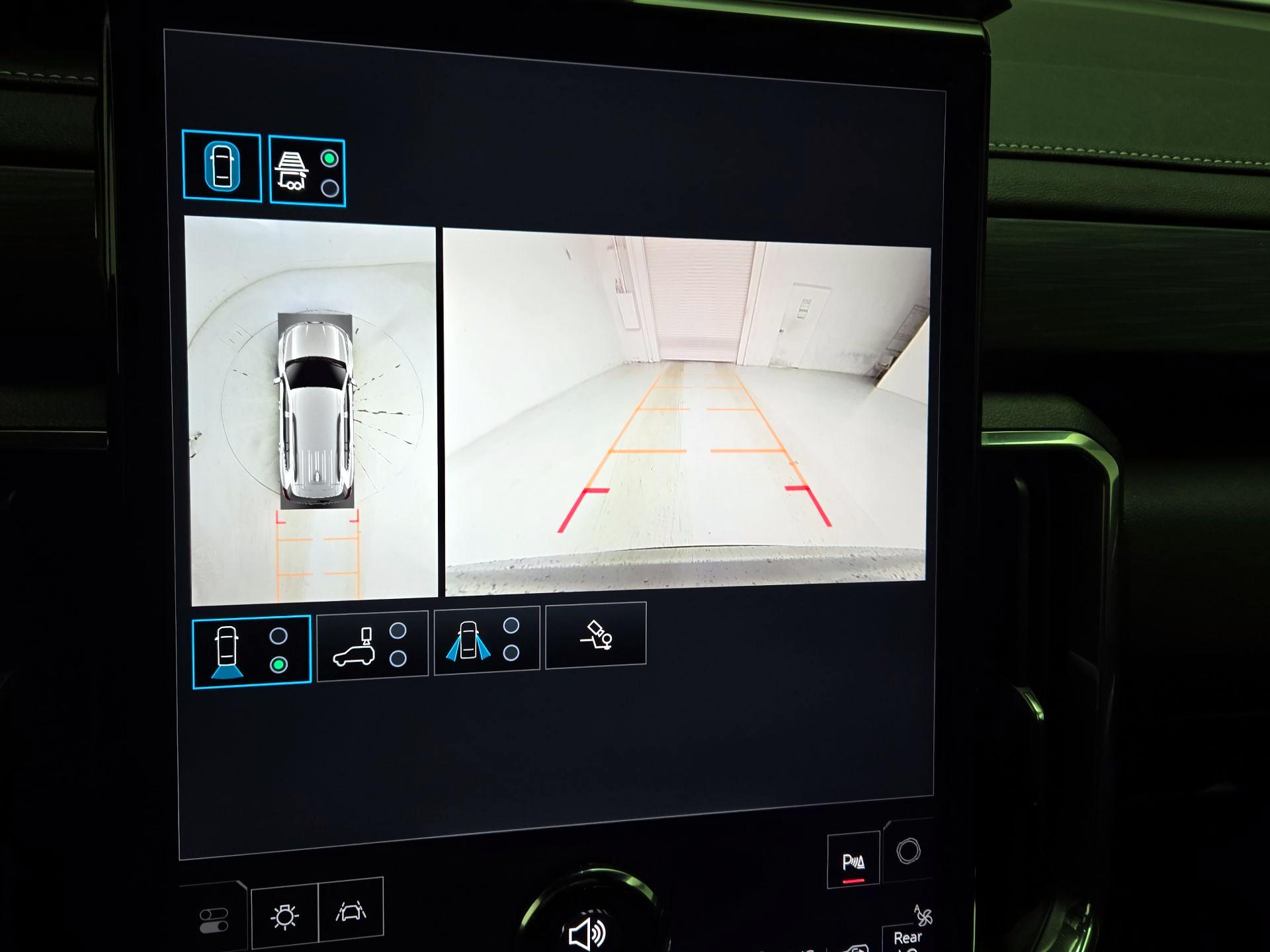 Thumbnail: 2025 GMC Acadia - 14