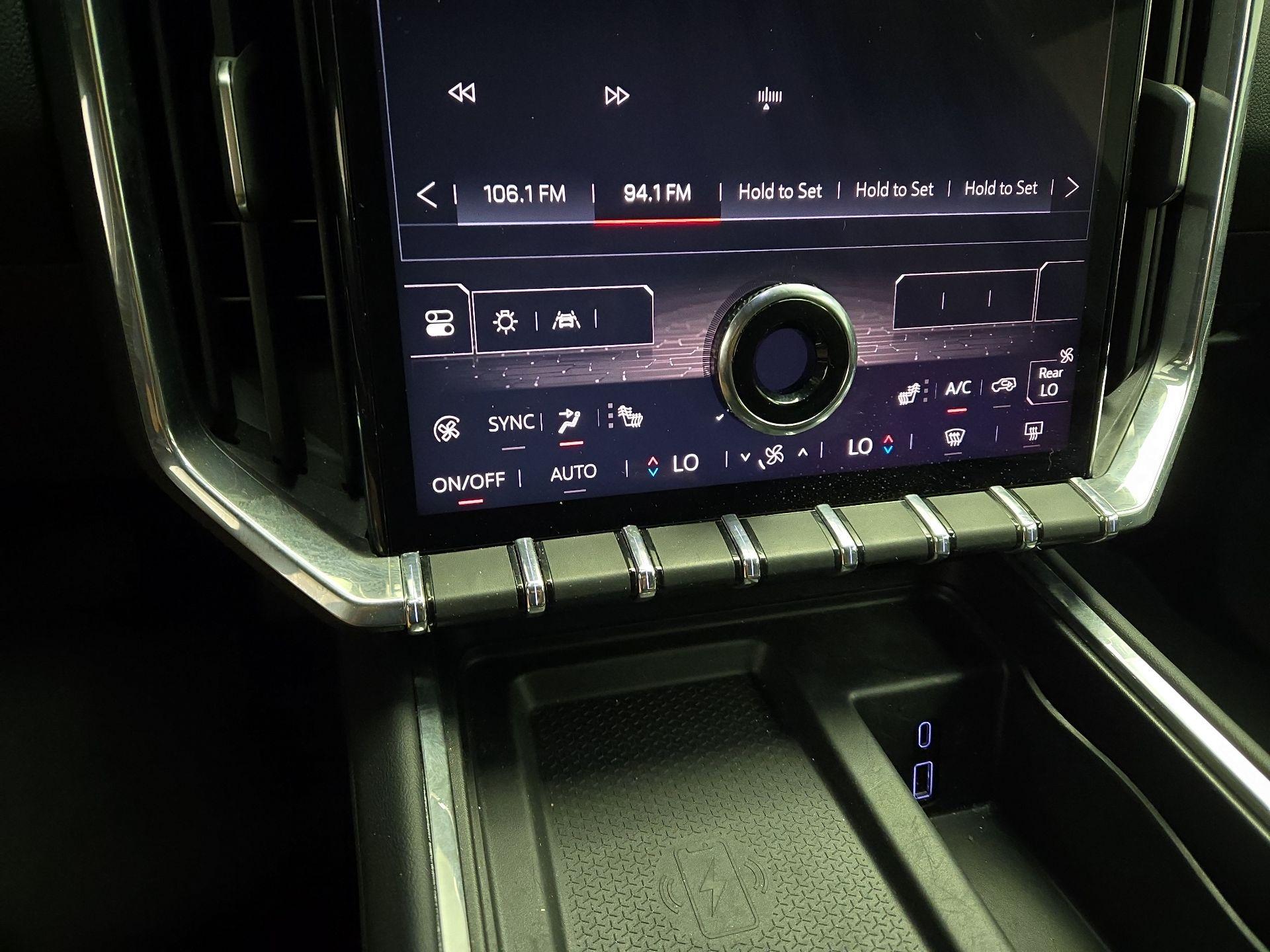 Thumbnail: 2025 GMC Acadia - 17