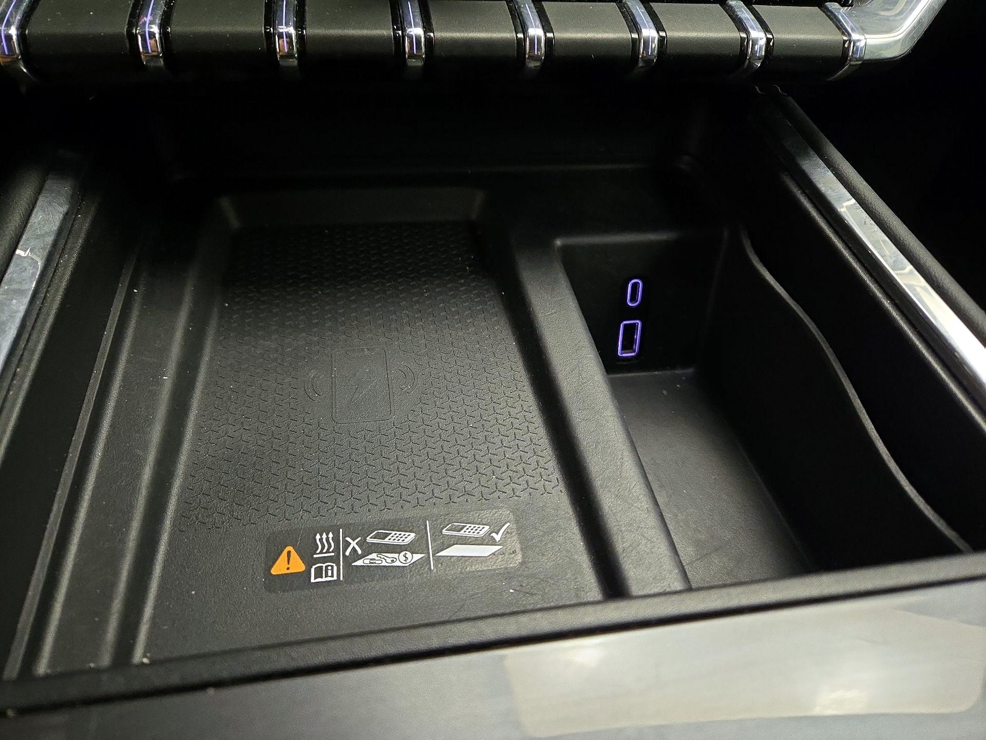 Thumbnail: 2025 GMC Acadia - 19