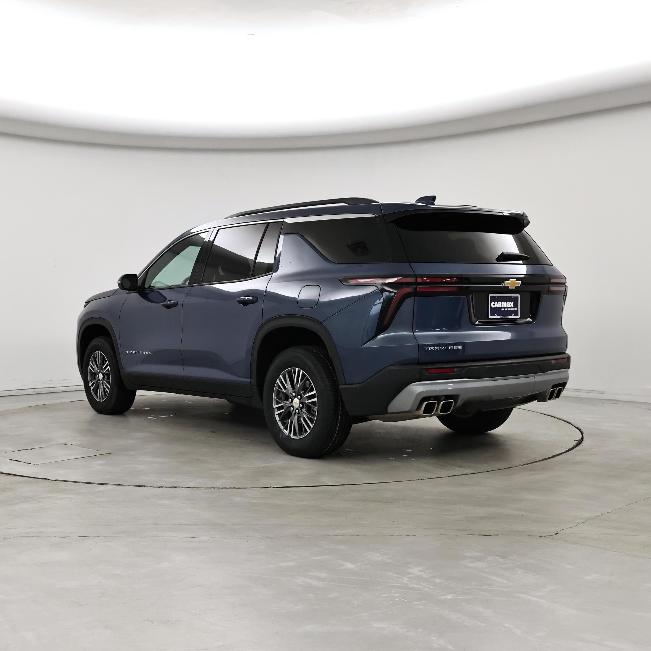 Thumbnail: 2025 Chevrolet Traverse - 2