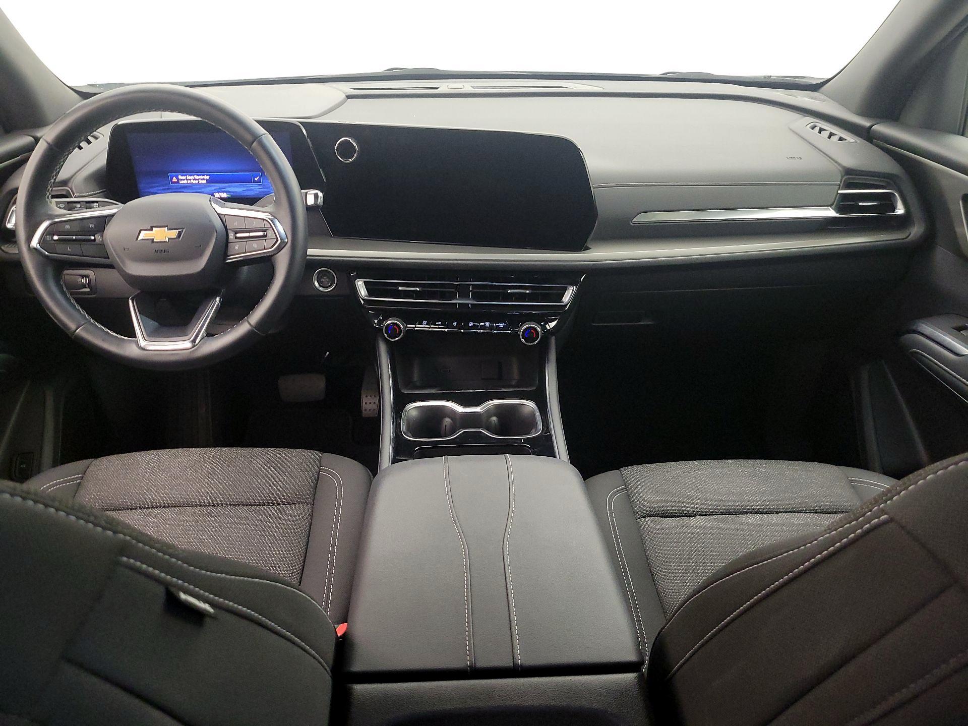 Thumbnail: 2025 Chevrolet Traverse - 9