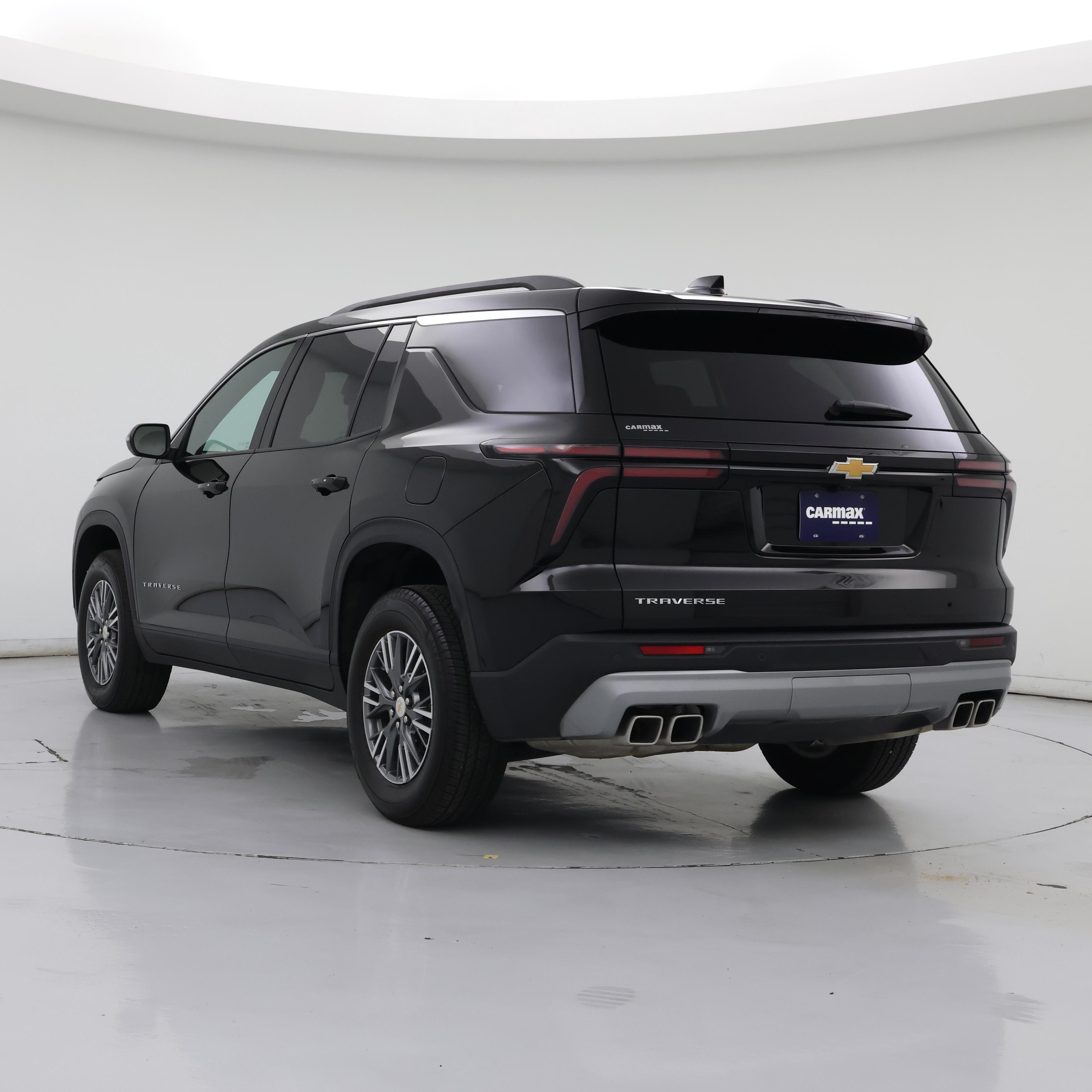 Thumbnail: 2025 Chevrolet Traverse - 2