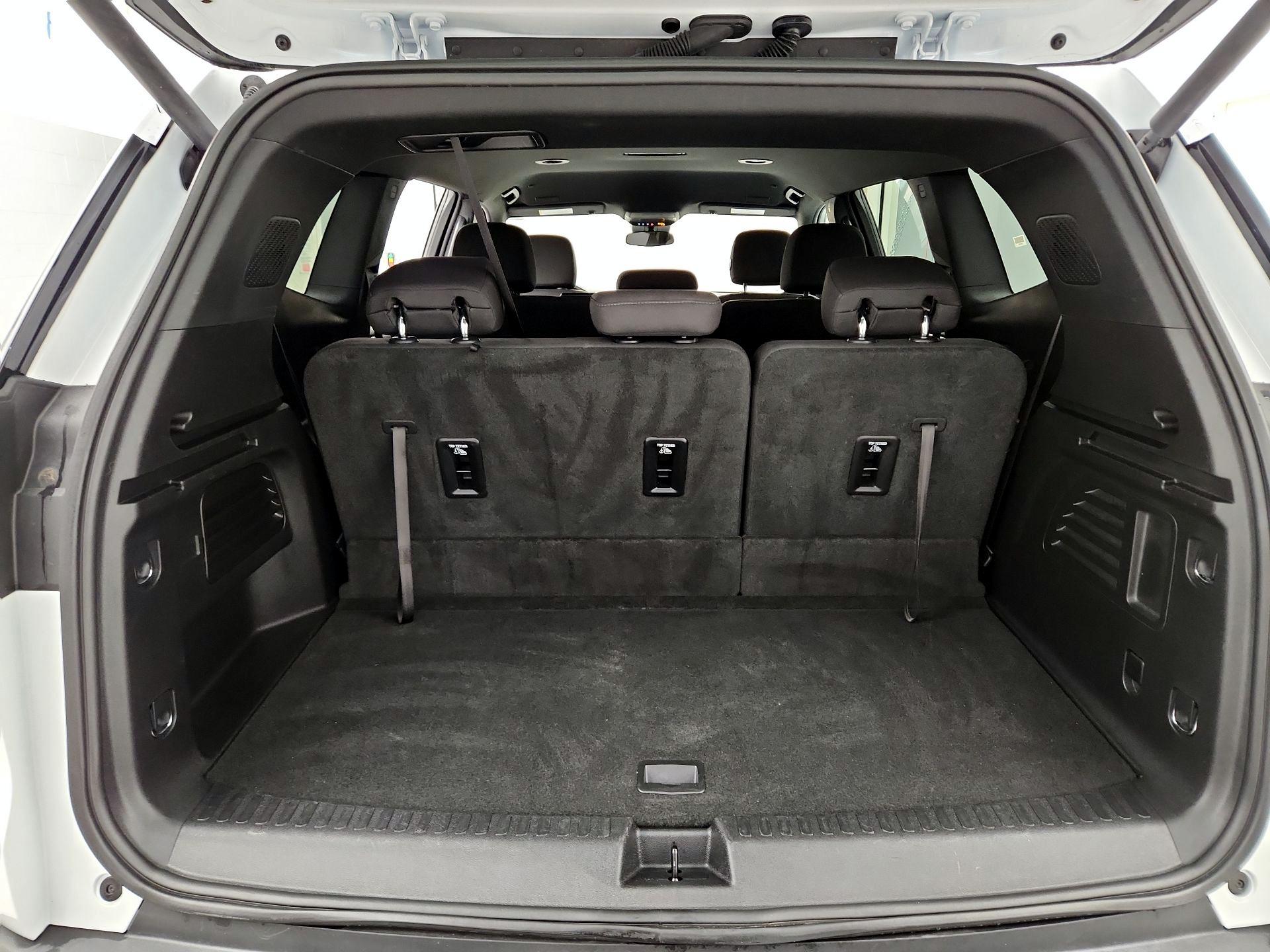 Thumbnail: 2025 GMC Acadia - 20