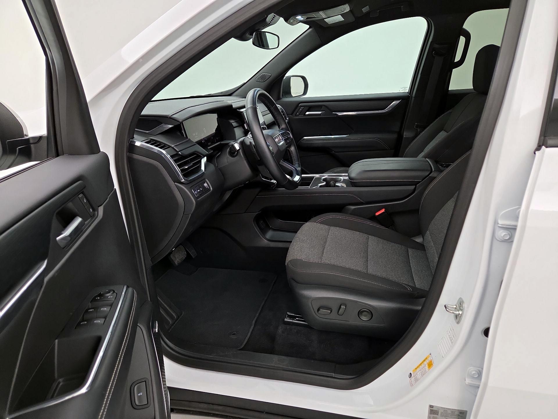 Thumbnail: 2025 GMC Acadia - 11