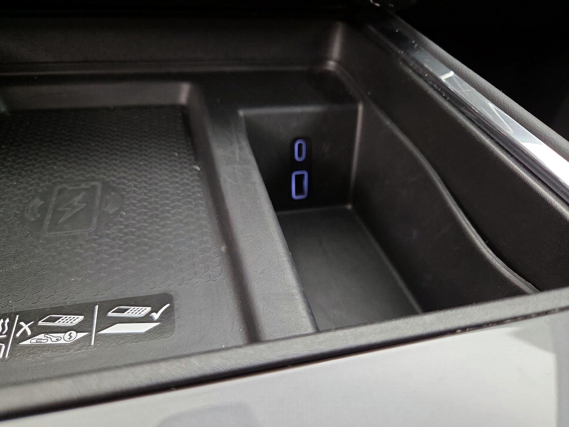 Thumbnail: 2025 GMC Acadia - 19