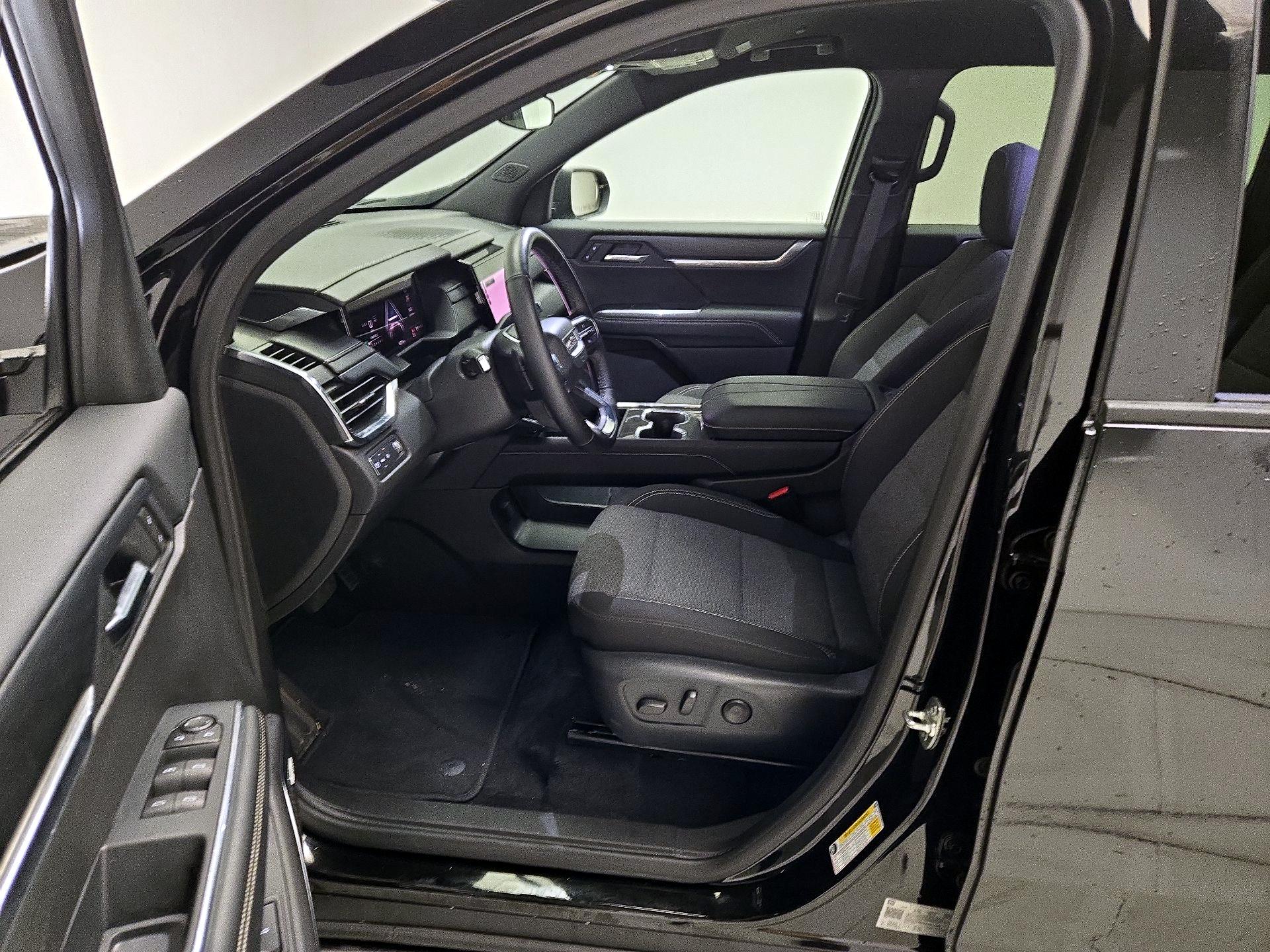 Thumbnail: 2025 GMC Acadia - 11